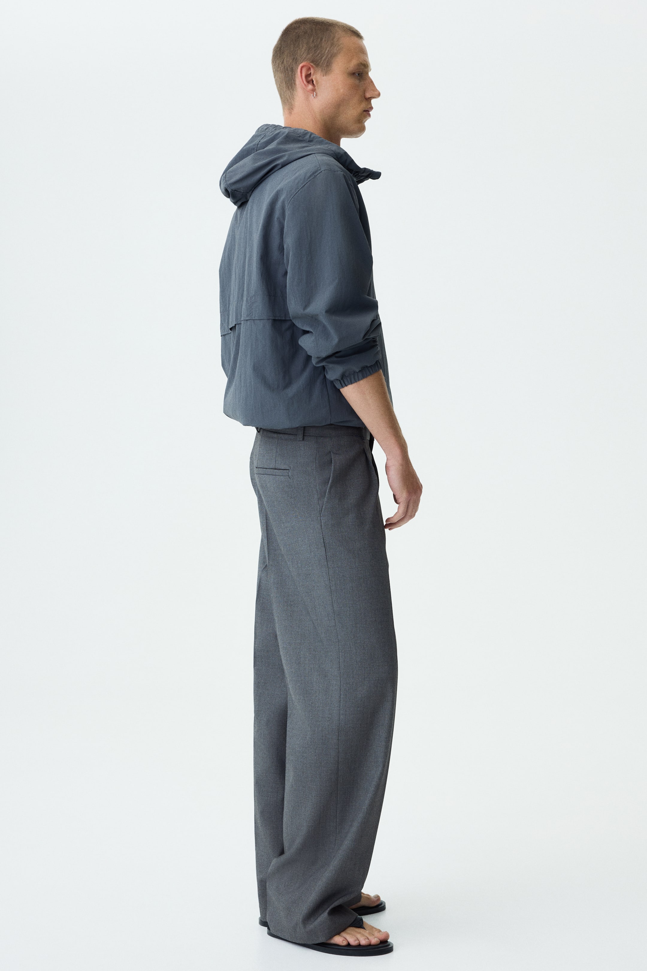 Loose-Fit Tailored Pants