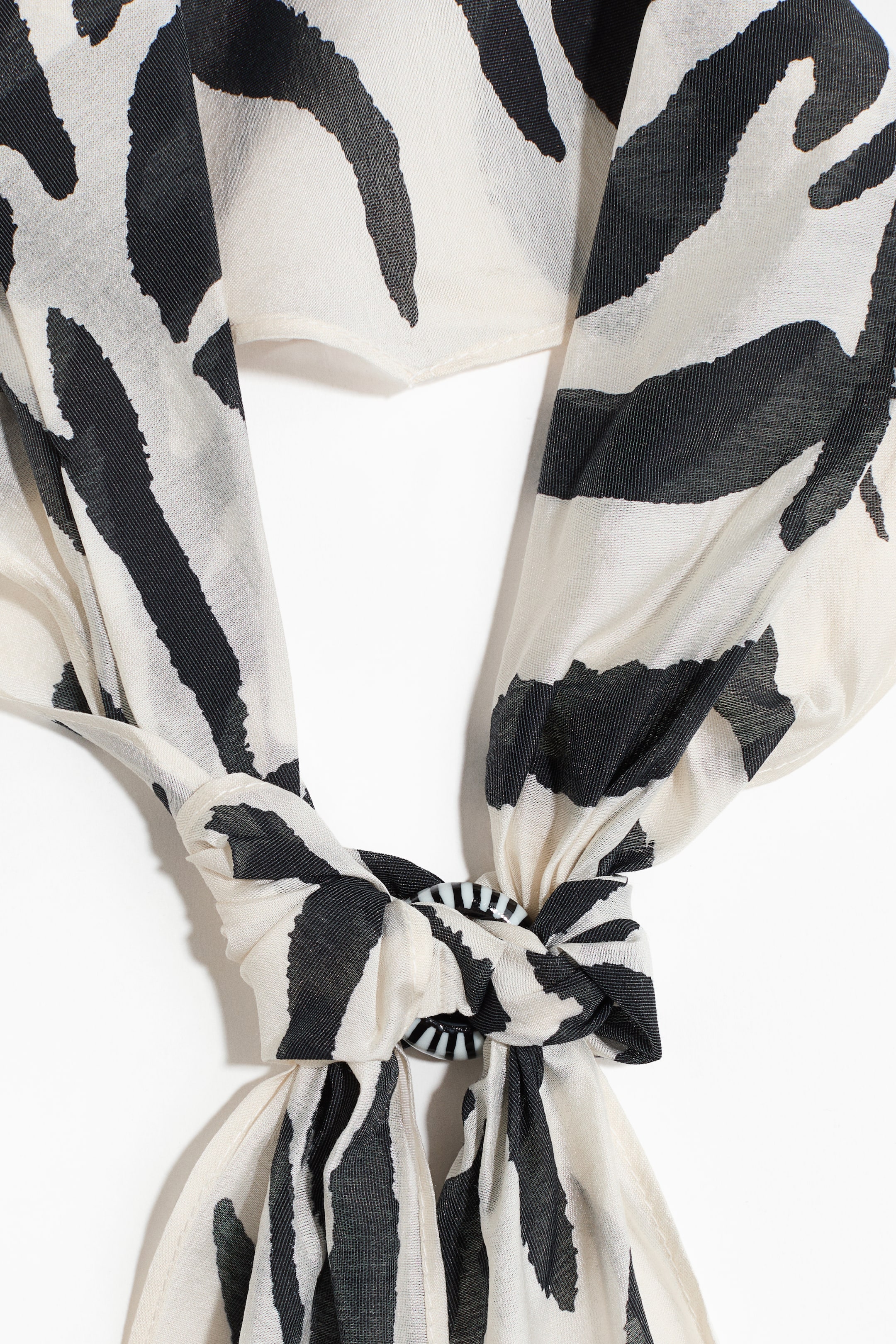 Bead-Detail Neck Scarf