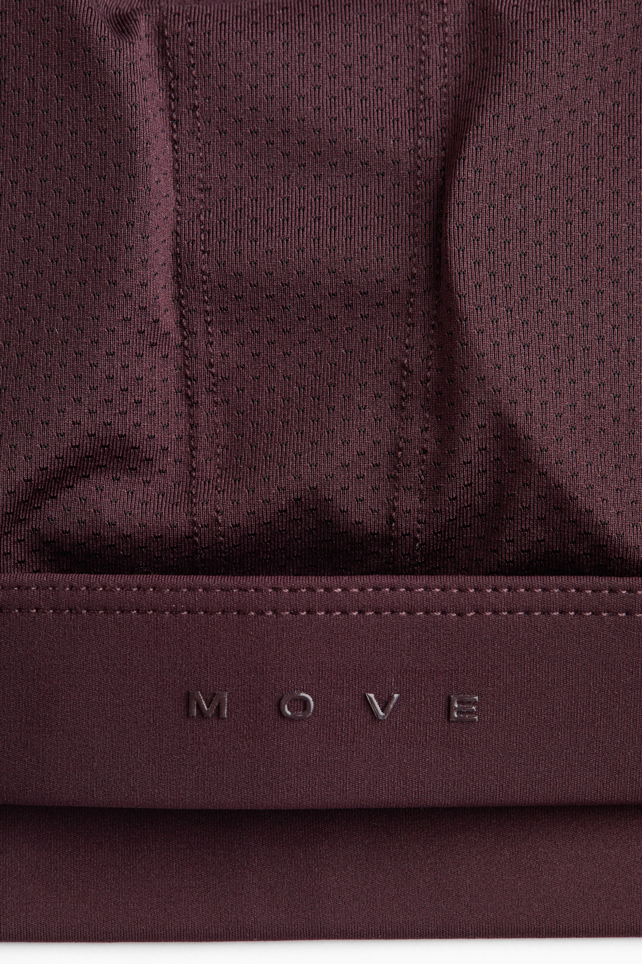 Sports Bra with SculptMove™