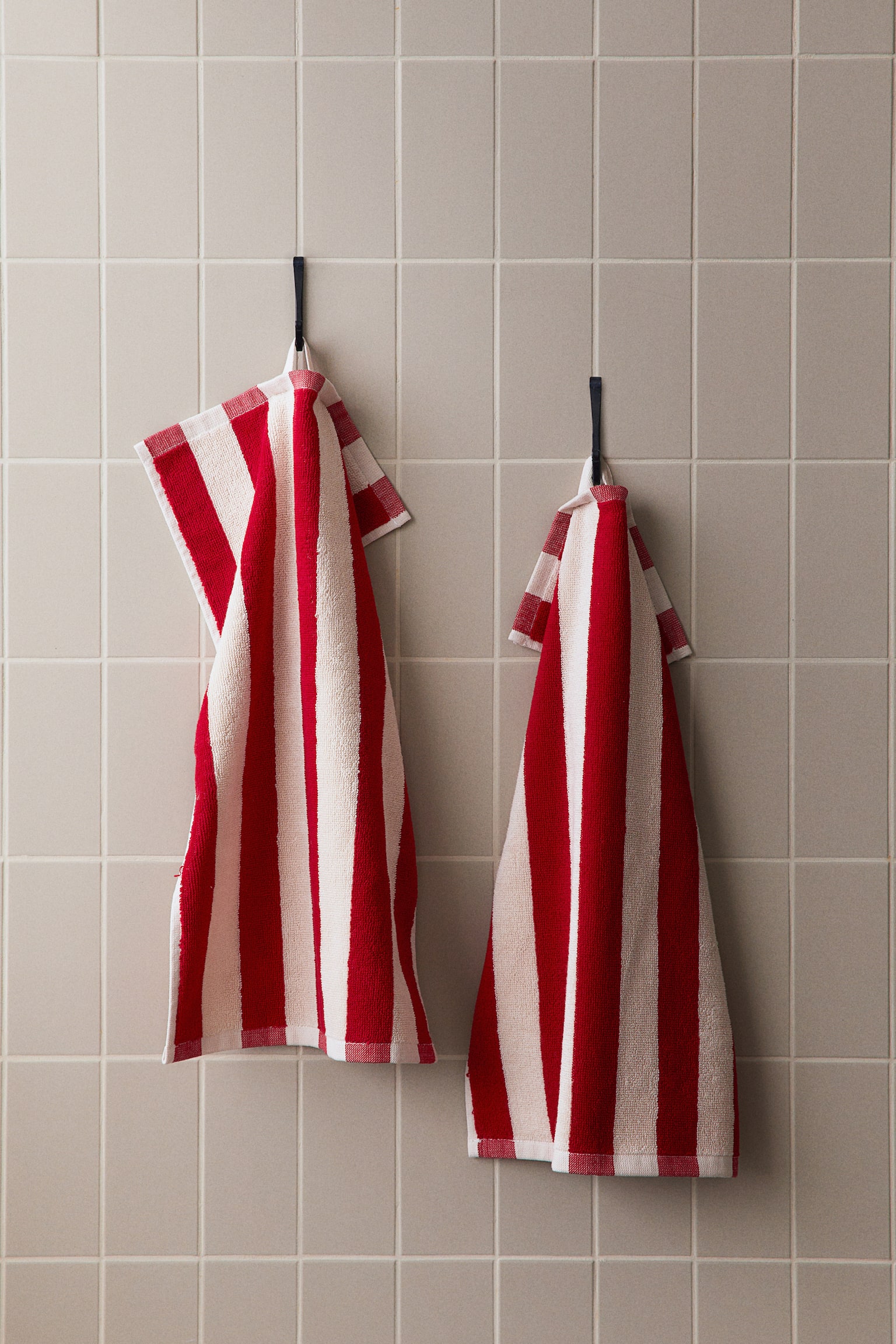 2-pack cotton terry guest towels - Red/Striped - 2