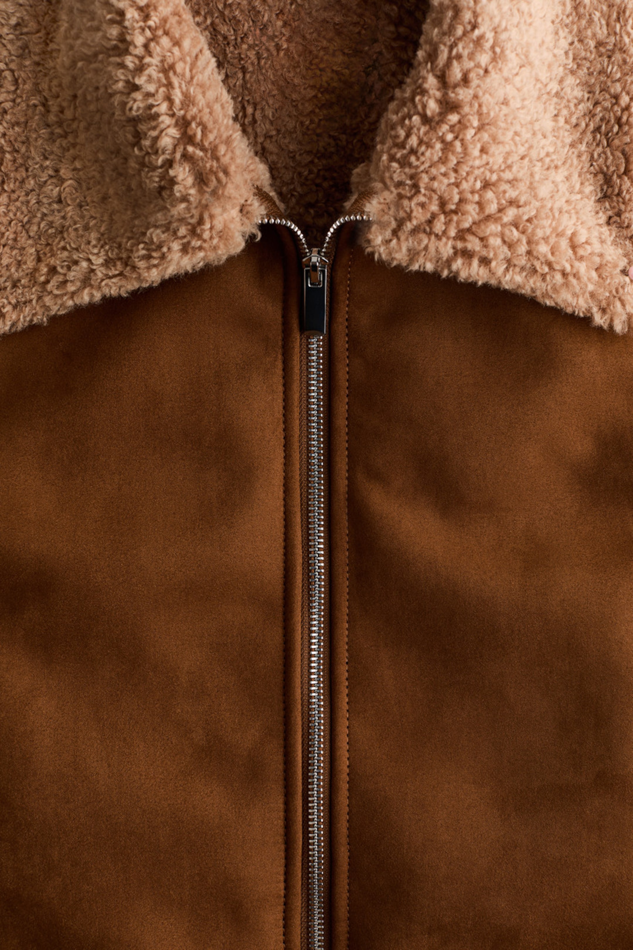 Женские куртки H&M Jacket with Teddy Fleece Collar — фото 7