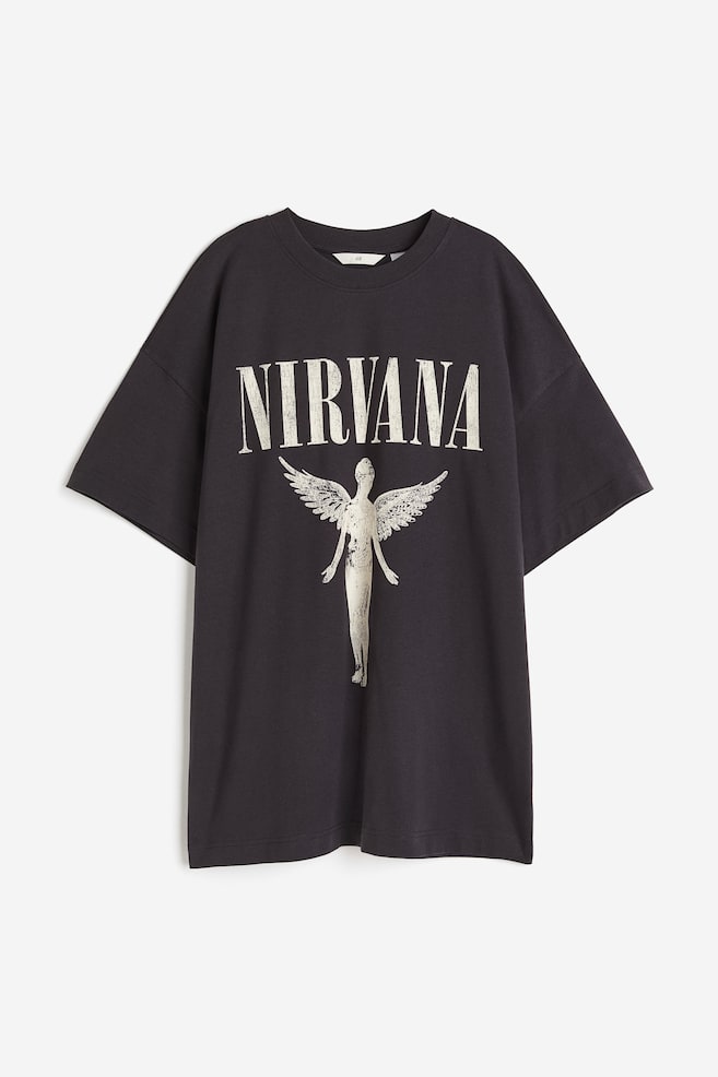 Langes T-Shirt mit Druck - Dunkelgrau/Nirvana/Cremefarben/Nirvana/Khakigrün/AC/DC/Dunkelgrau/Blondie - 2