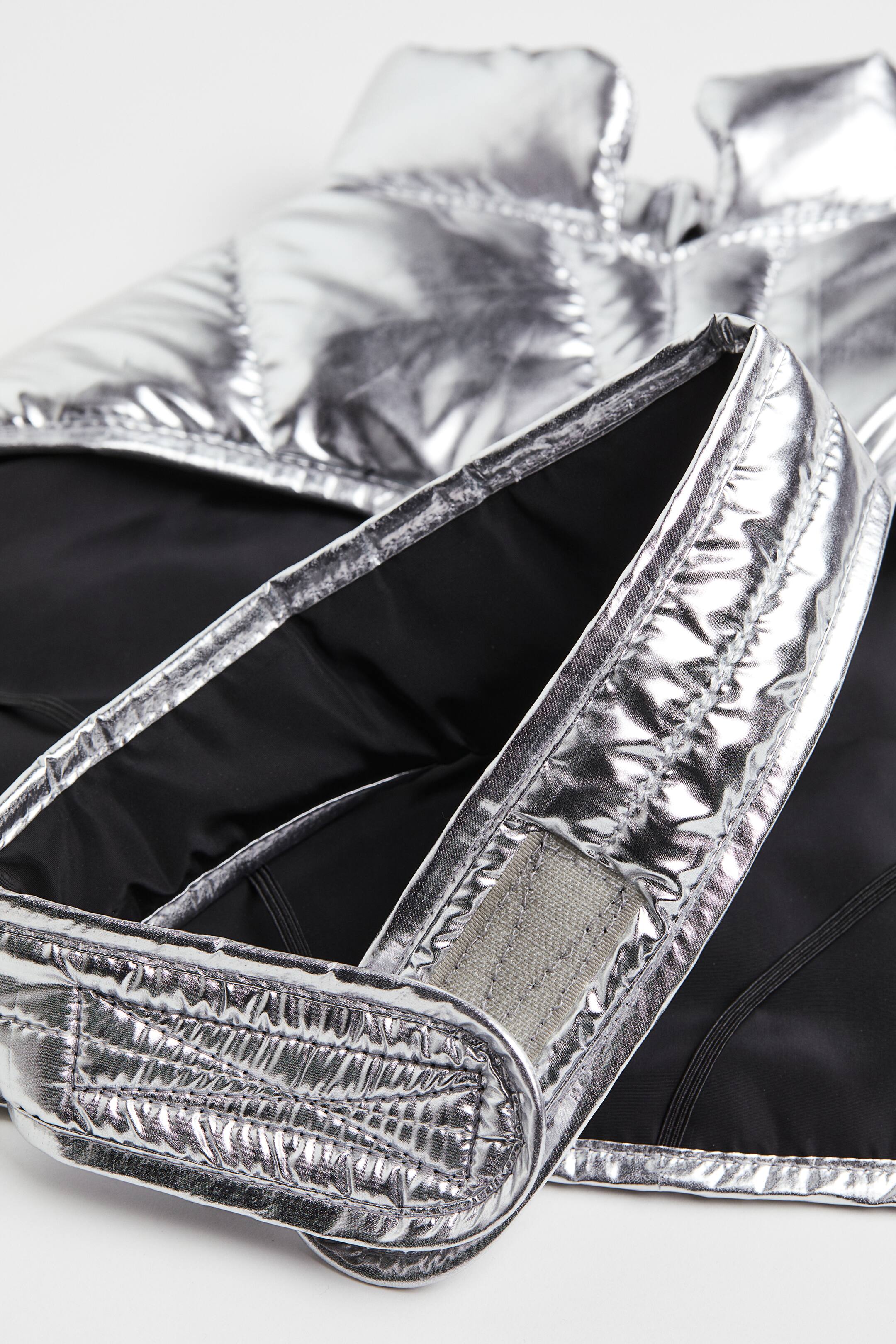Shimmering quilted dog jacket Silvercoloured Ladies H&M GB