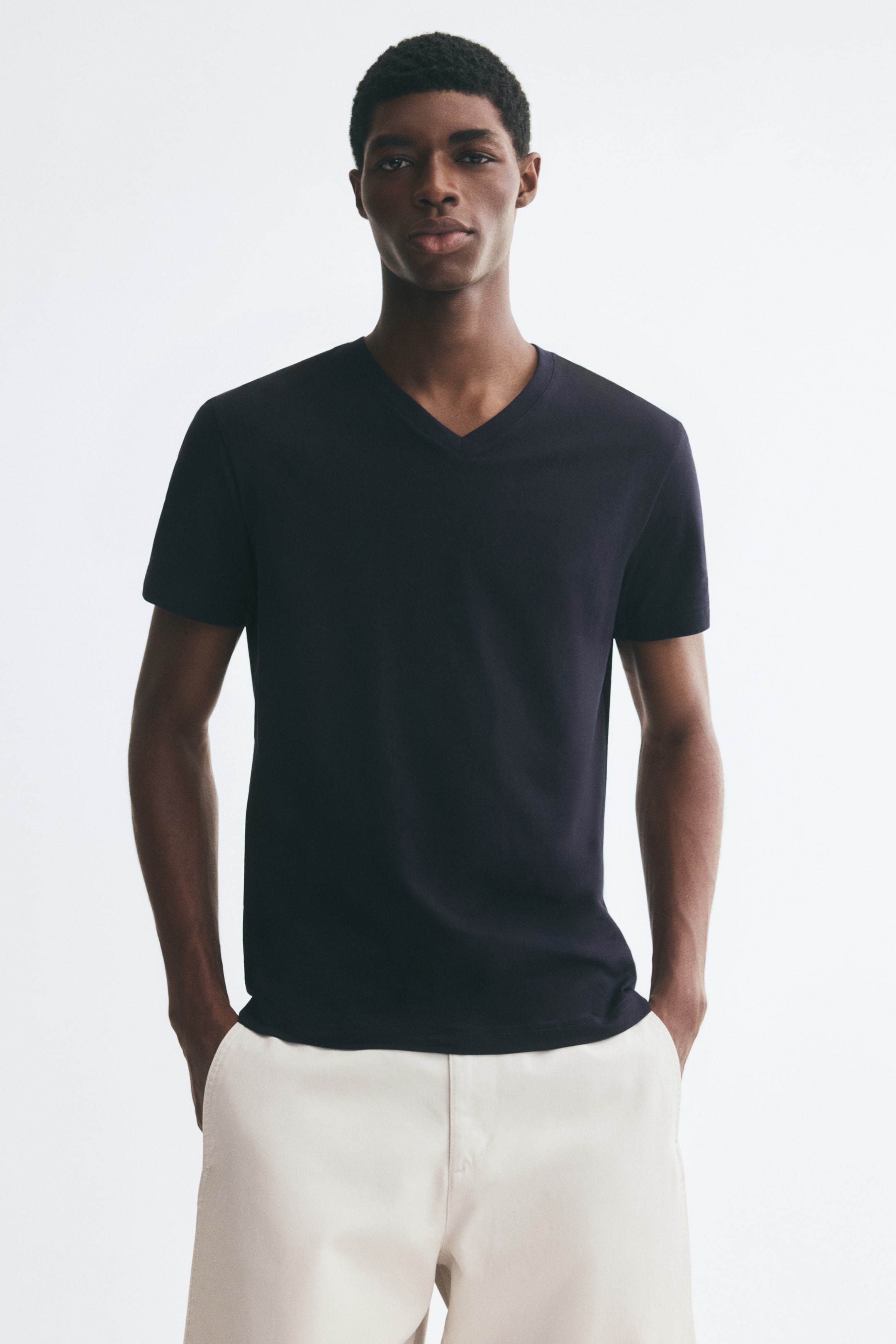 View larger image: Slim Fit V-neck cotton T-shirt - Navy blue - Men | H&M 1