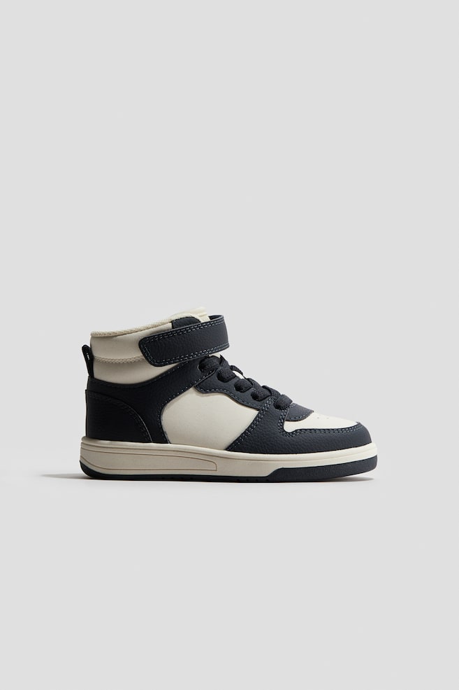 High Tops - White/navy blue - 1