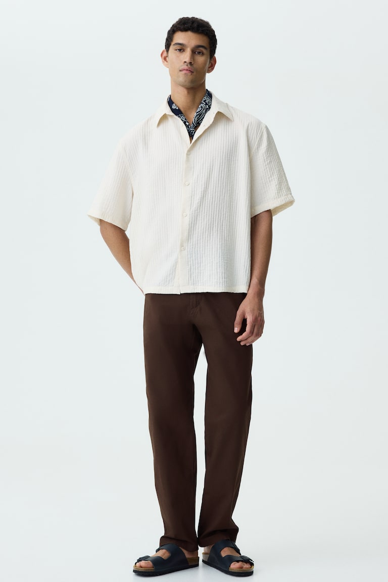 Čino pantalone od pamučnog kepera Relaxed Fit