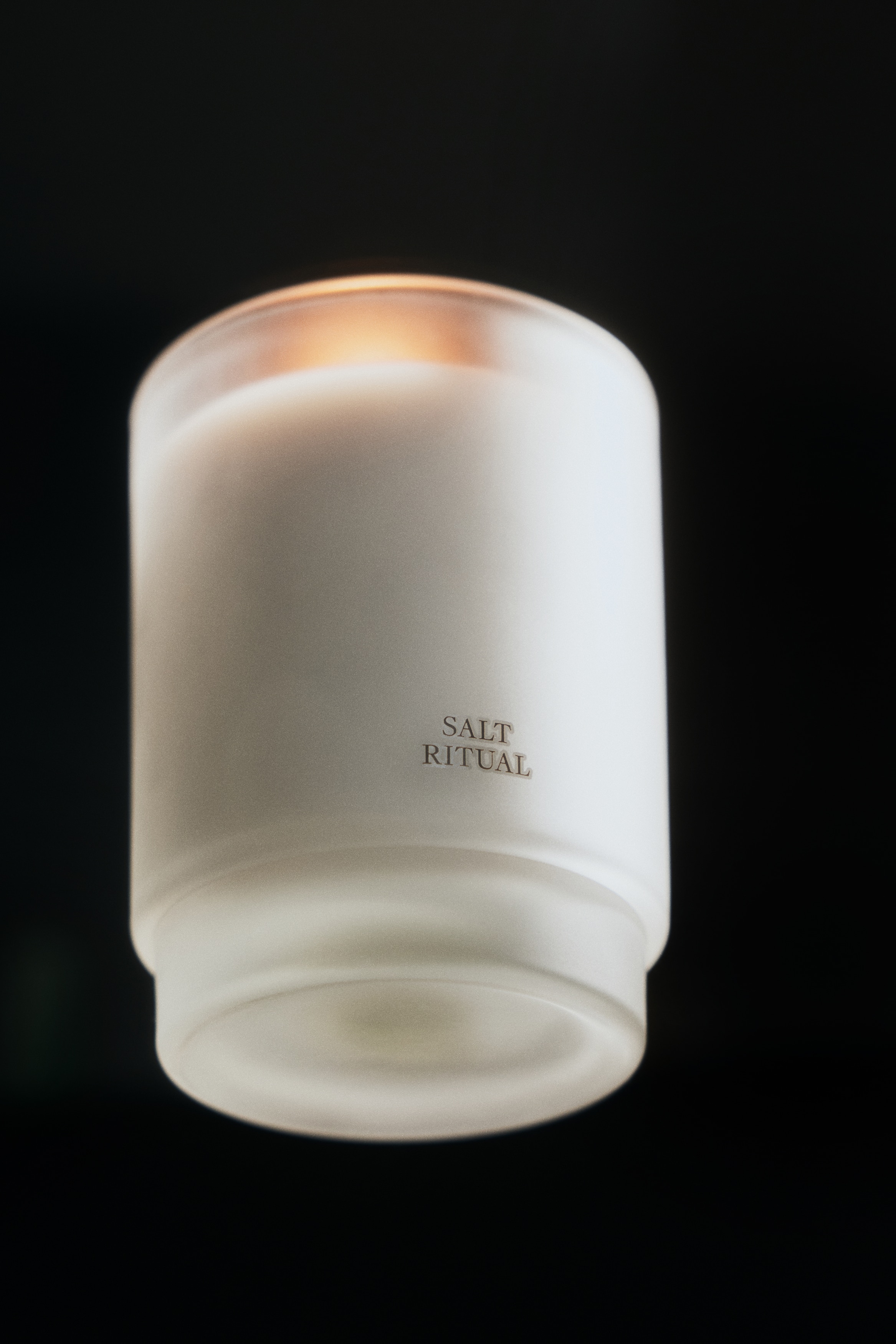 Frosted-glass scented candle - Salt Ritual/Lavender Mist/Hinoki Woods/Patchouli Field