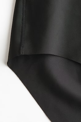 Women's Black 2-pack Invisible Light Shaping Briefs | H&M US