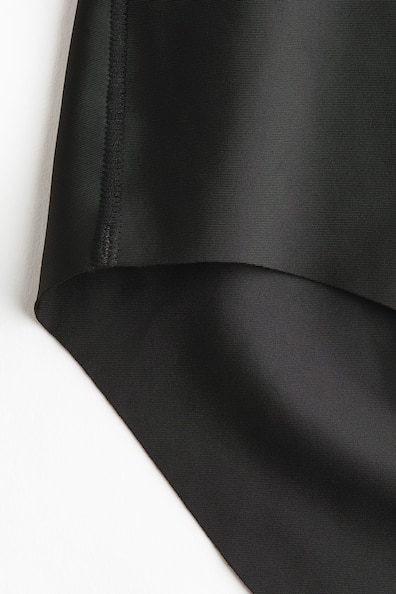Women's Black 2-pack Invisible Light Shaping Briefs | H&M US