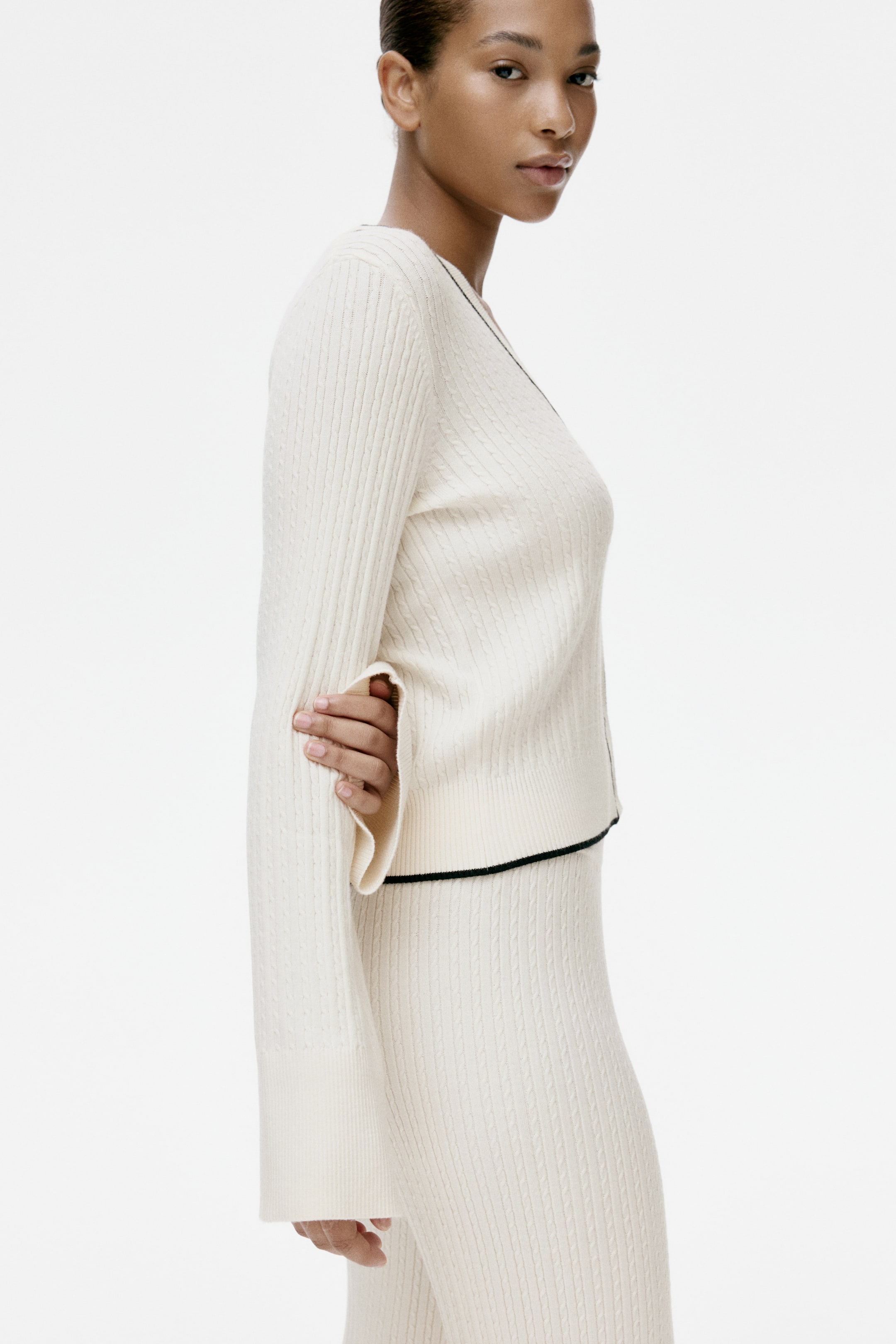 Женские кардиганы H&M Cable-Knit Cardigan — фото 6