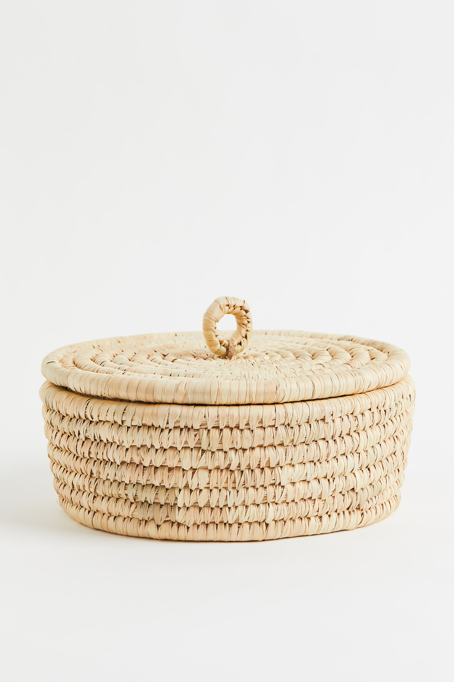 Braided straw lidded basket - Light beige - 1