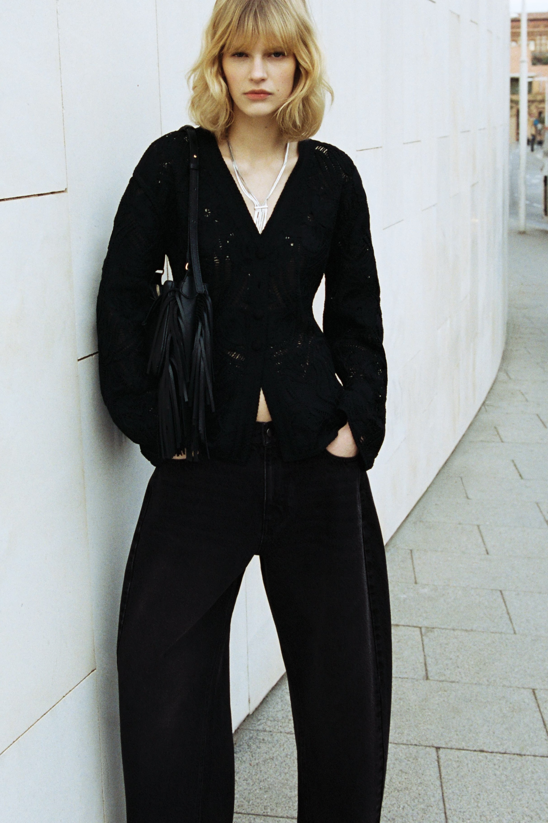 Barrel-Leg Jeans - Washed black