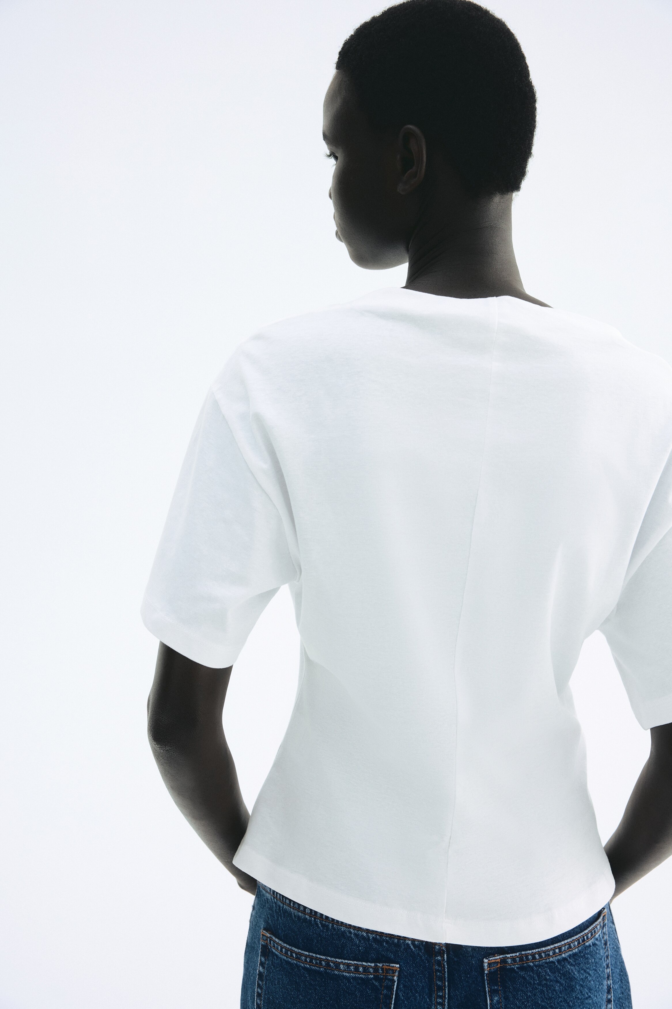Boat-neck cotton top