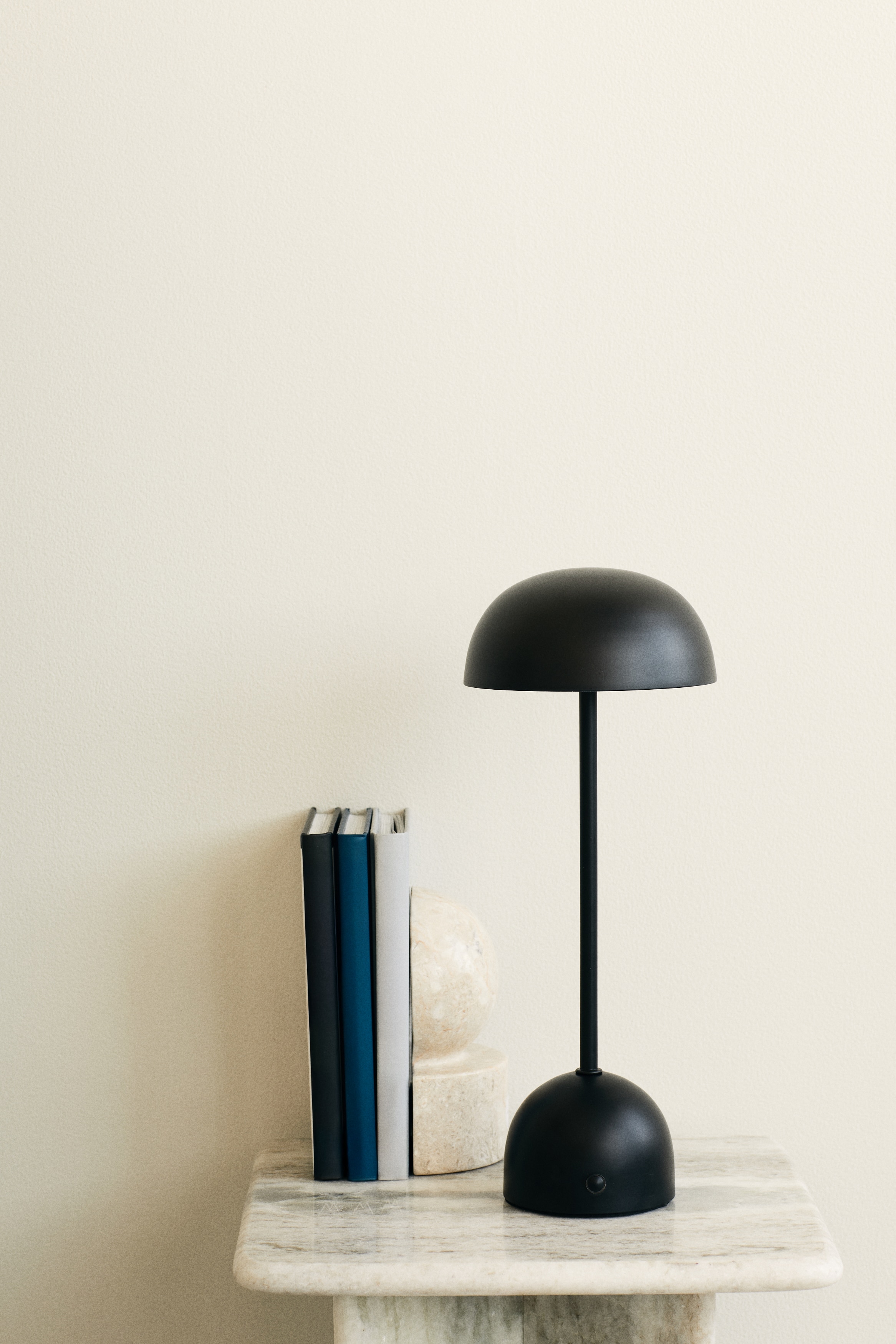 Lámpara de mesa recargable - Negro/Plateado