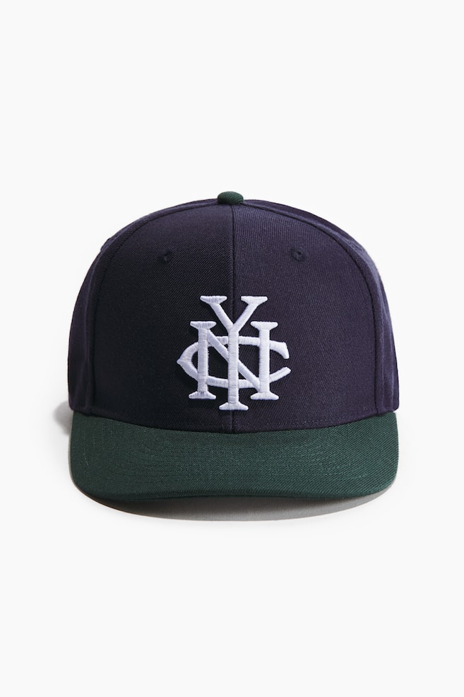 Cap with Embroidered Motif - Navy blue/NYC/White/NYC - 1