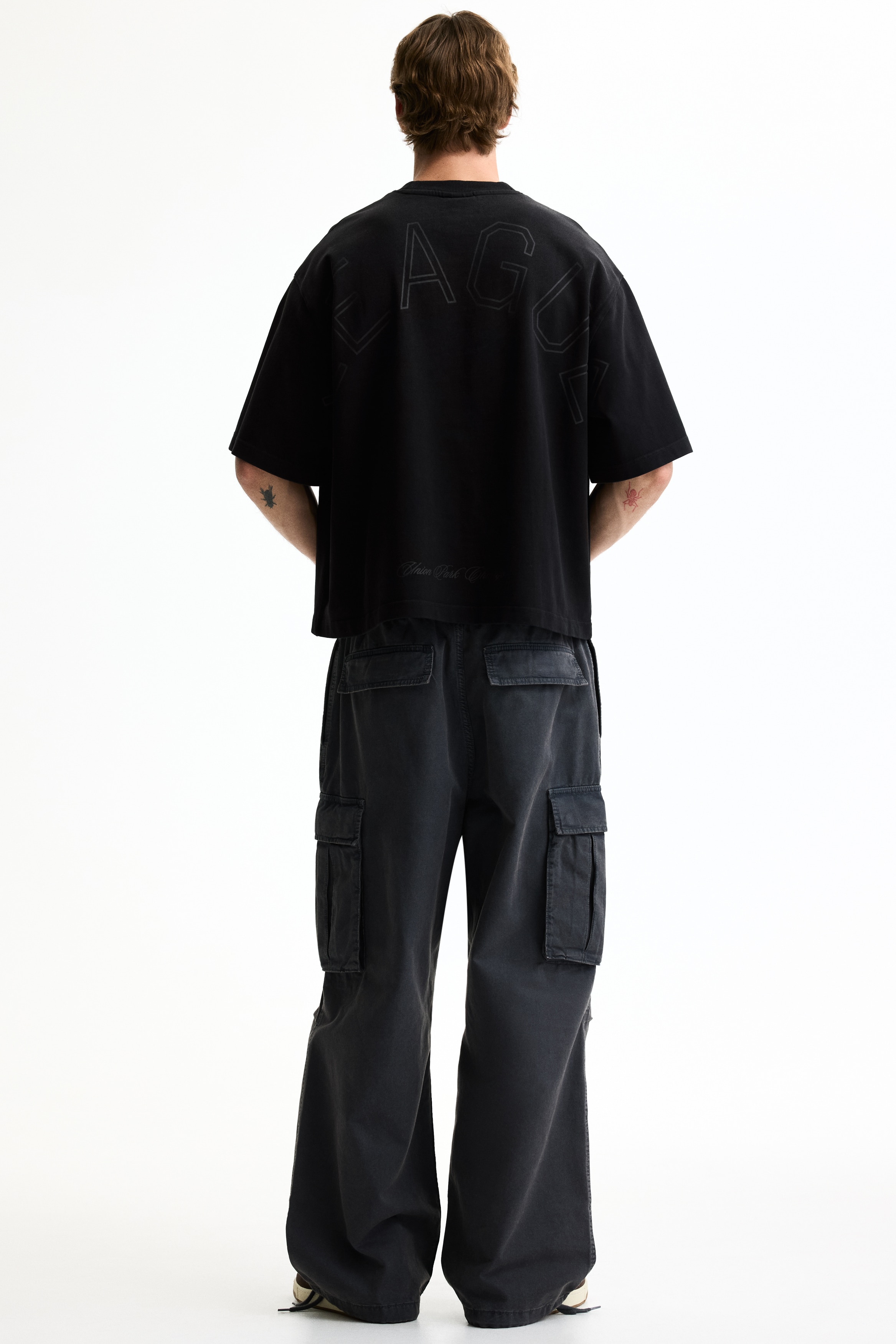 Tričko s potlačou Oversized Fit - Čierna/Biela/Sports archives/Tmavozelená/98