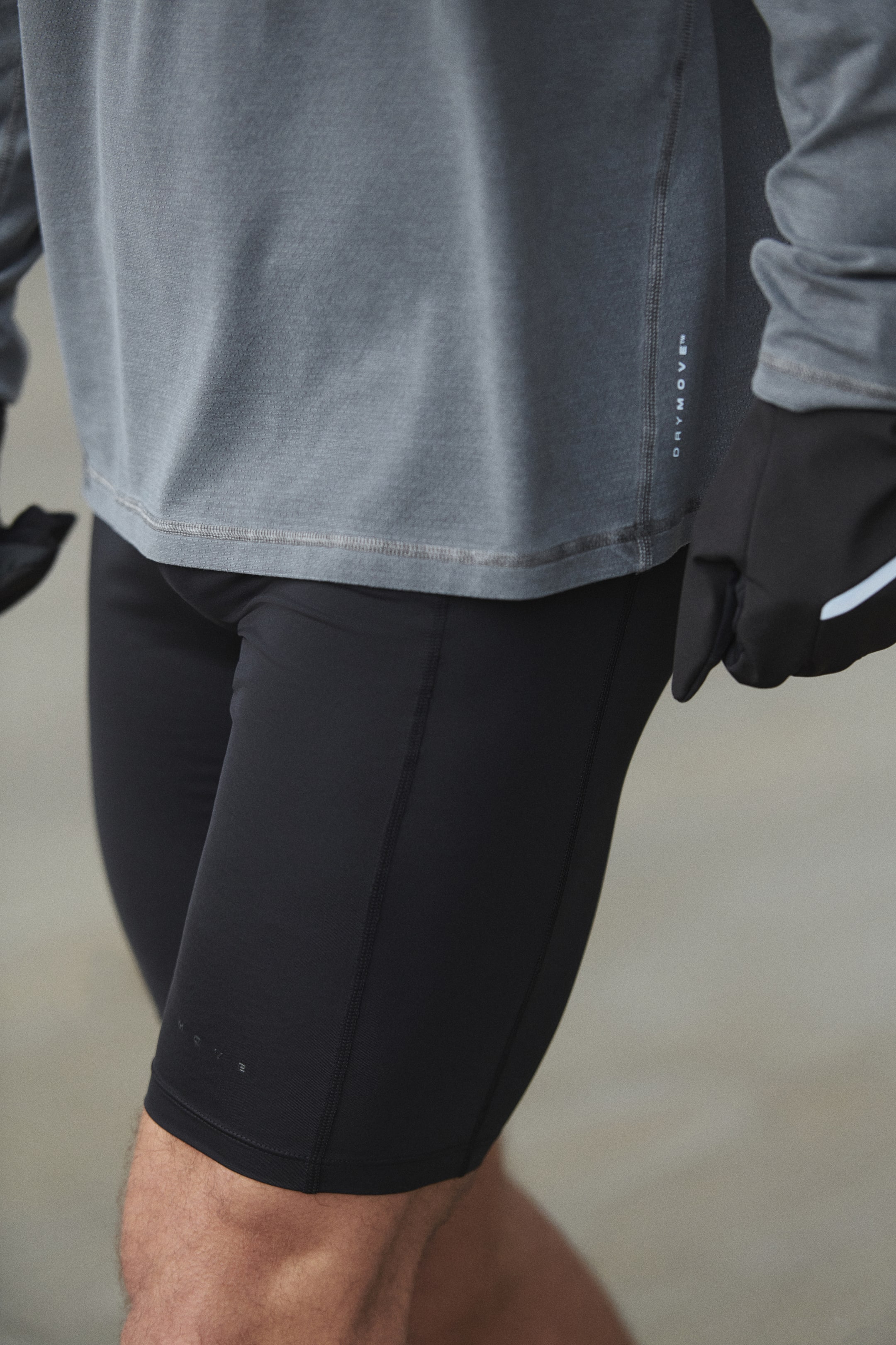 Short Running Tights with DryMove™