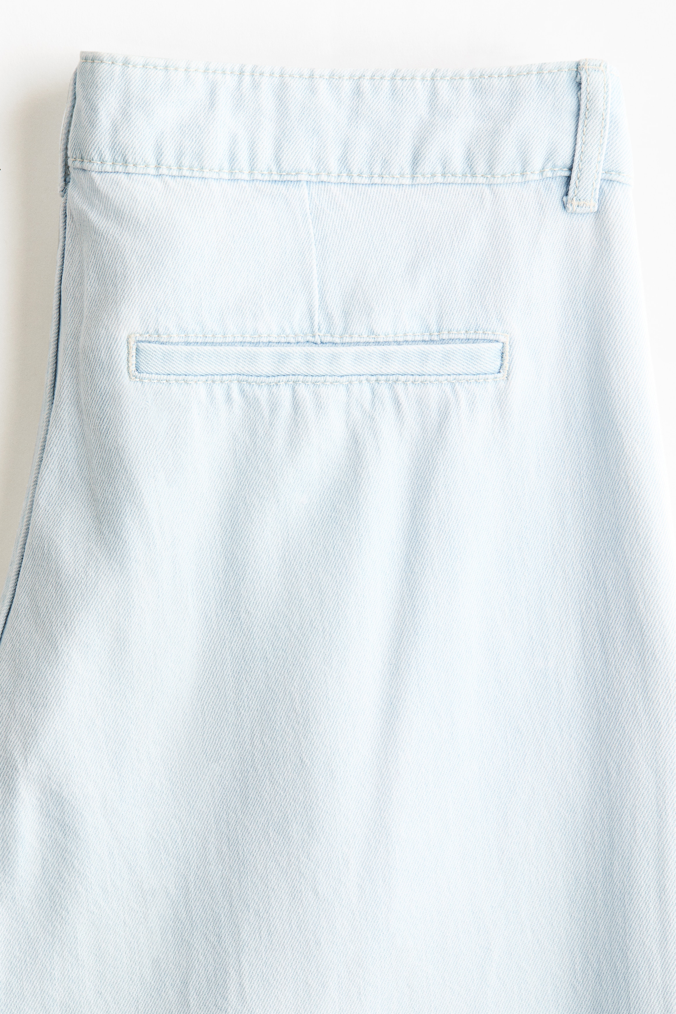 Loose Fit Wide Regular Jeans