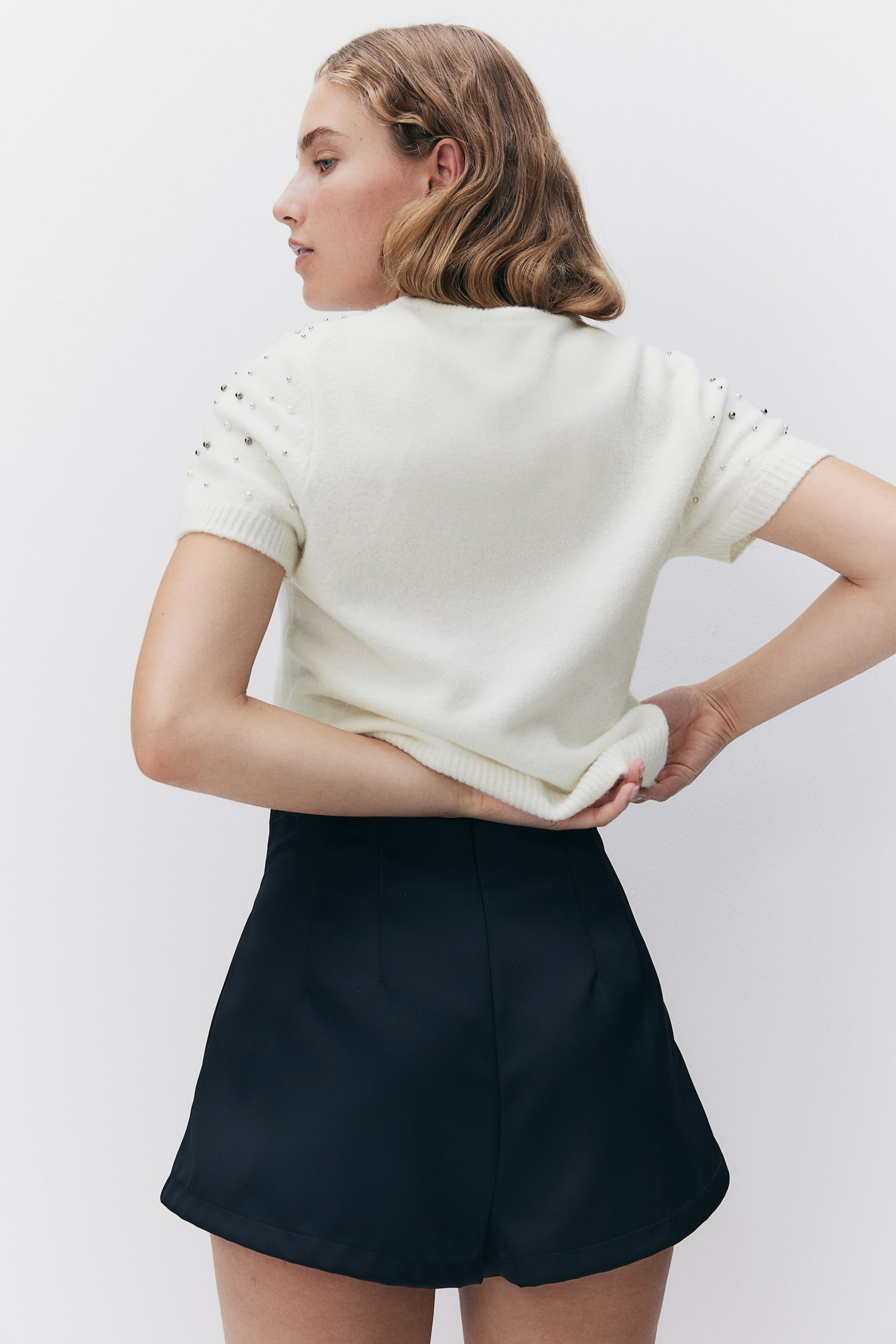 Embellished fine-knit top - Cream/Black - 6