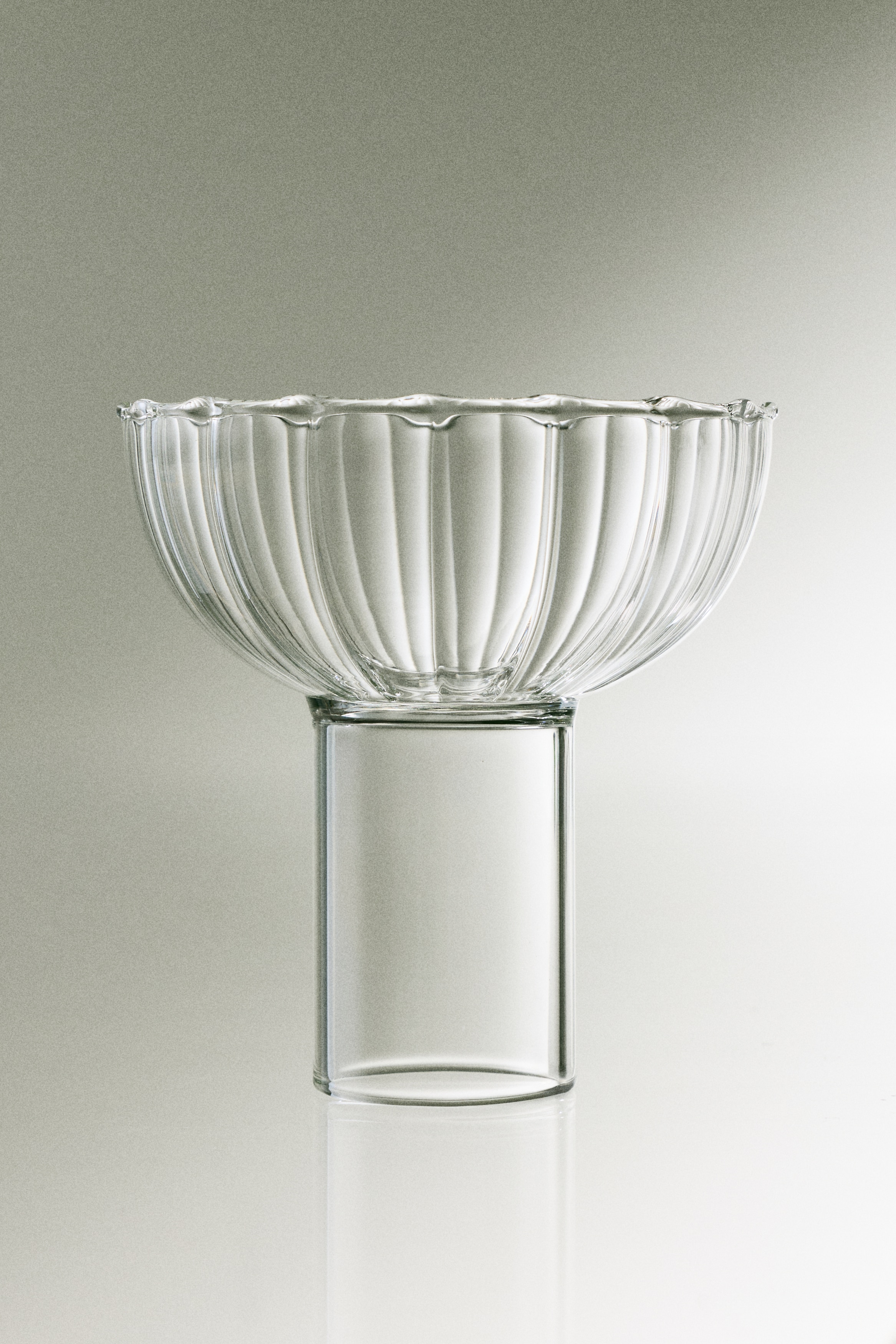 H & M - フルーテッドクープグラス 2個セット - ホワイト