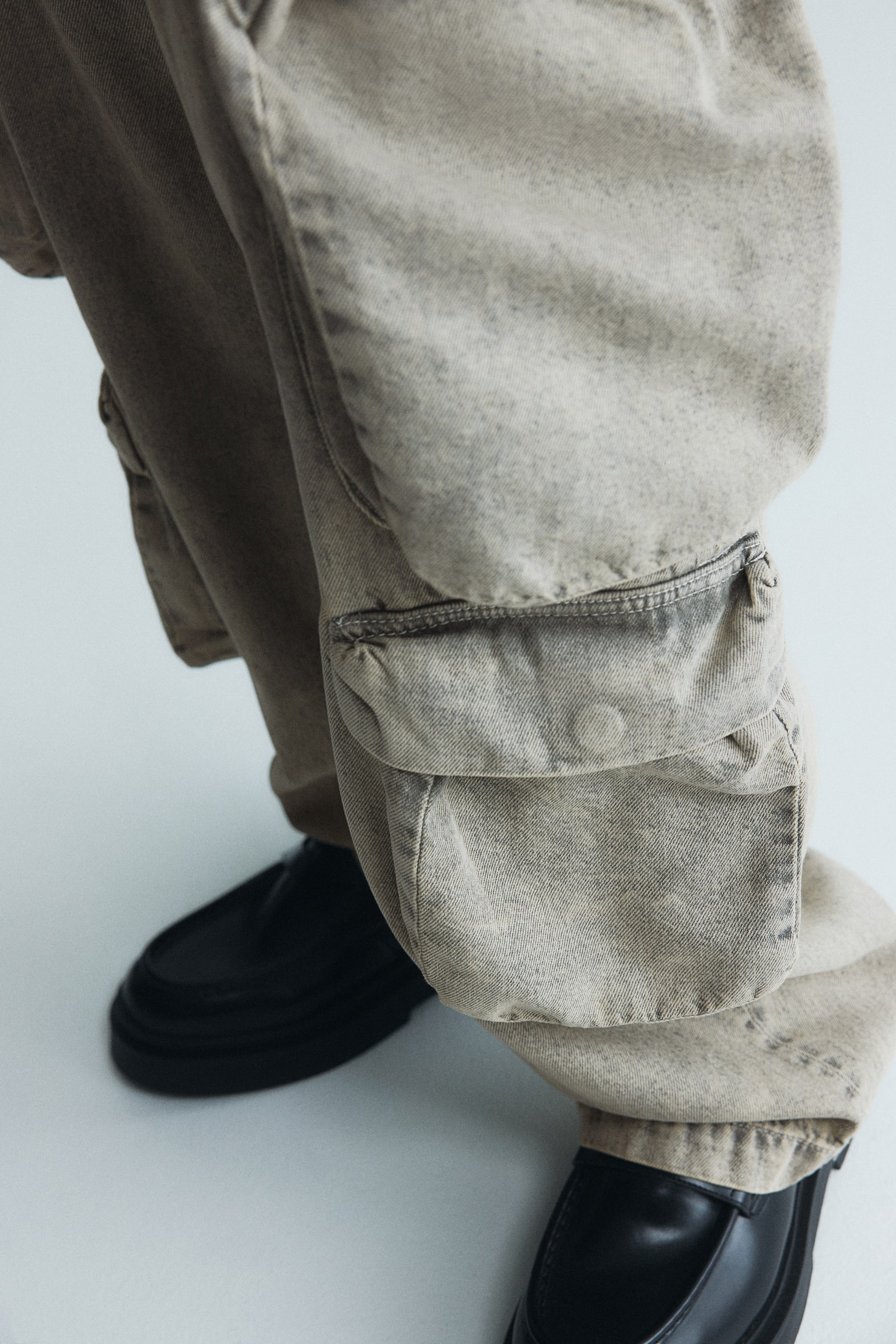 Baggy Cargo Jeans - Beige denim/Noir denim - 4