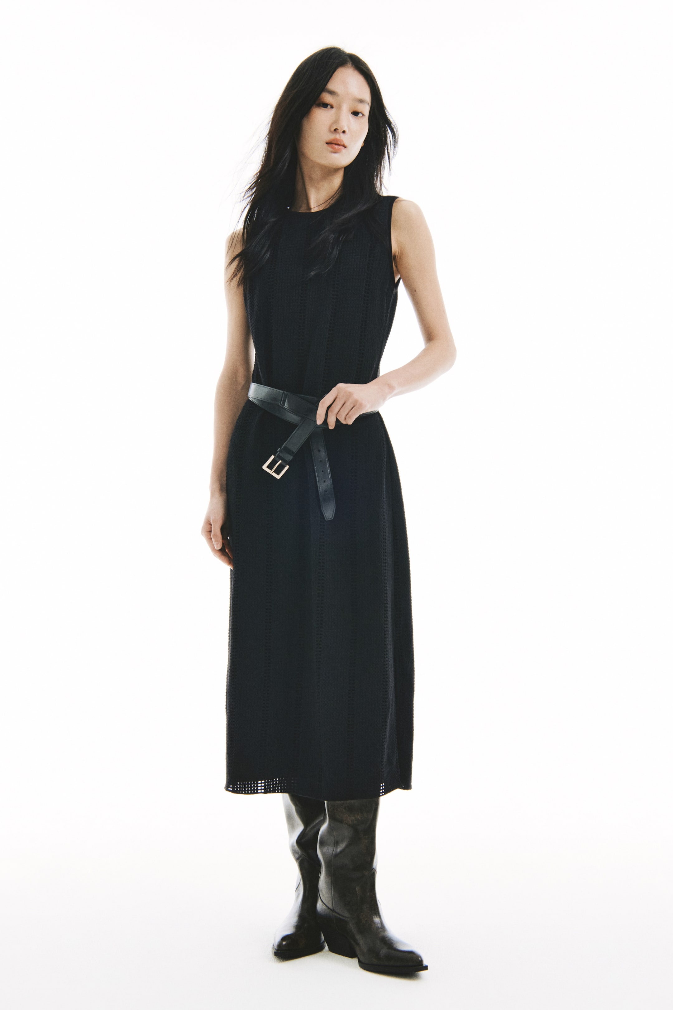 Xem ảnh lớn hơn: Váy dệt kim vân nổi - Màu đen - Ladies | H&M VN 2