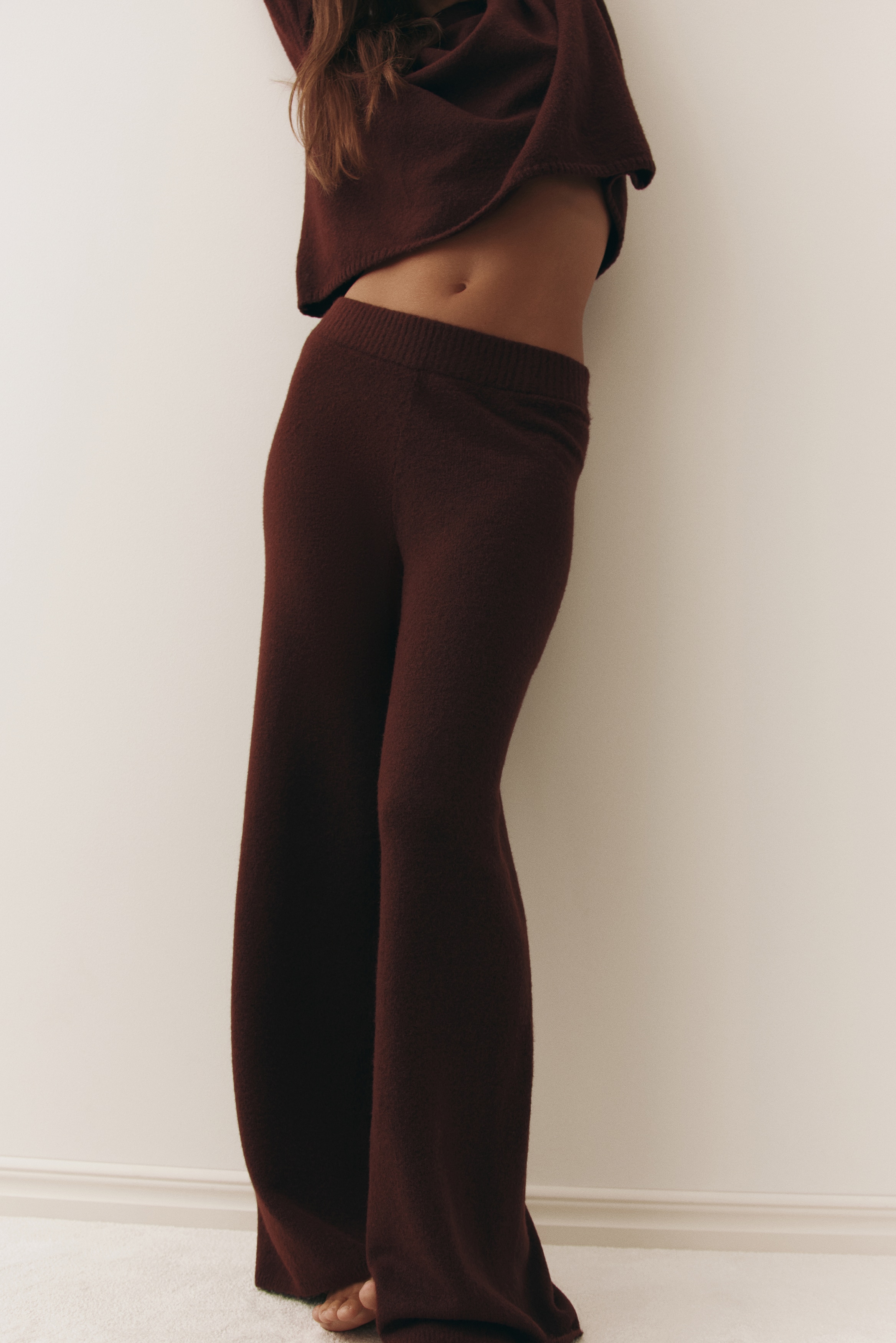 Fine-knit trousers