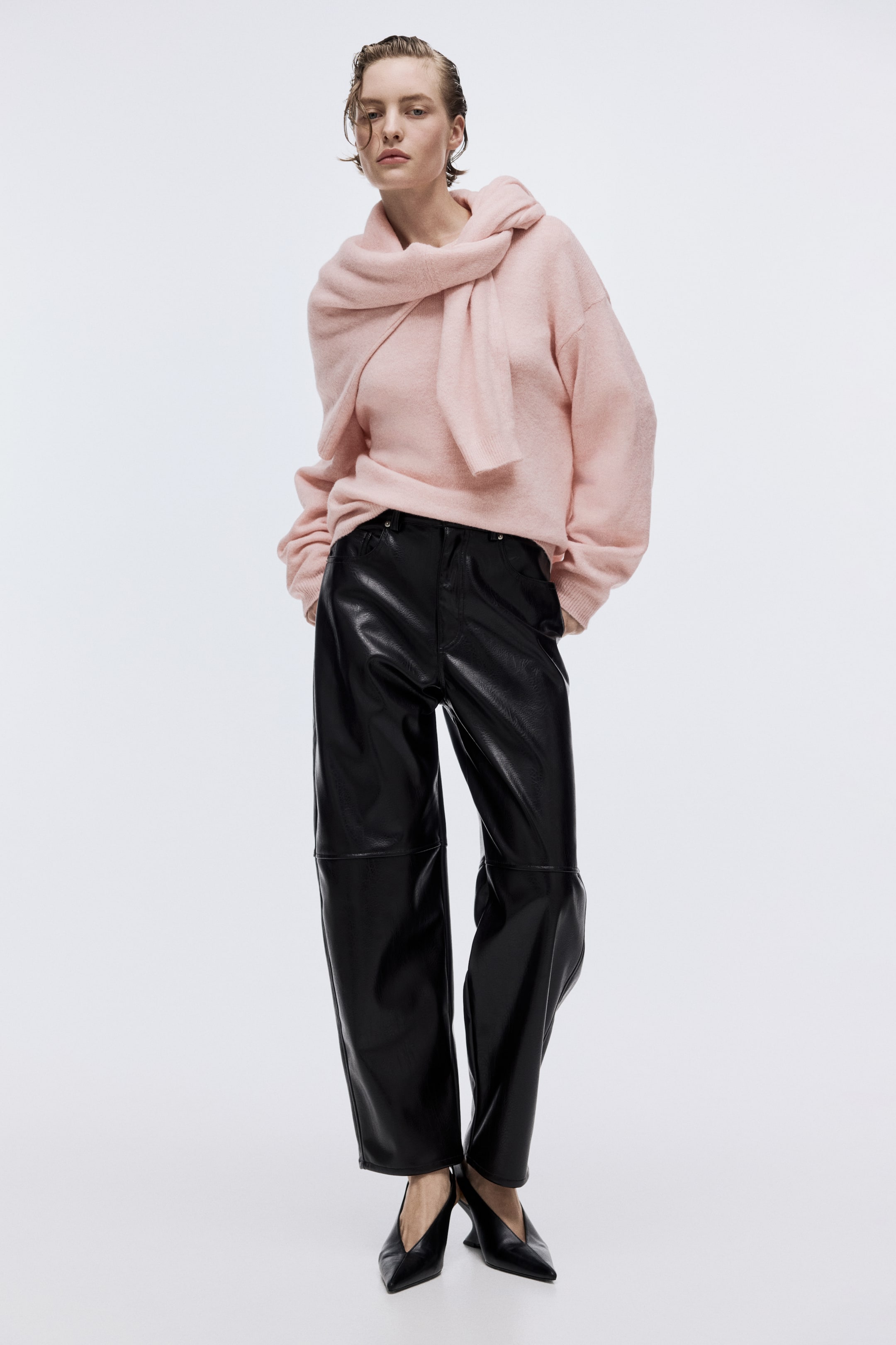 View larger image: Knitted jumper - Light pink - Ladies | H&M IE 2