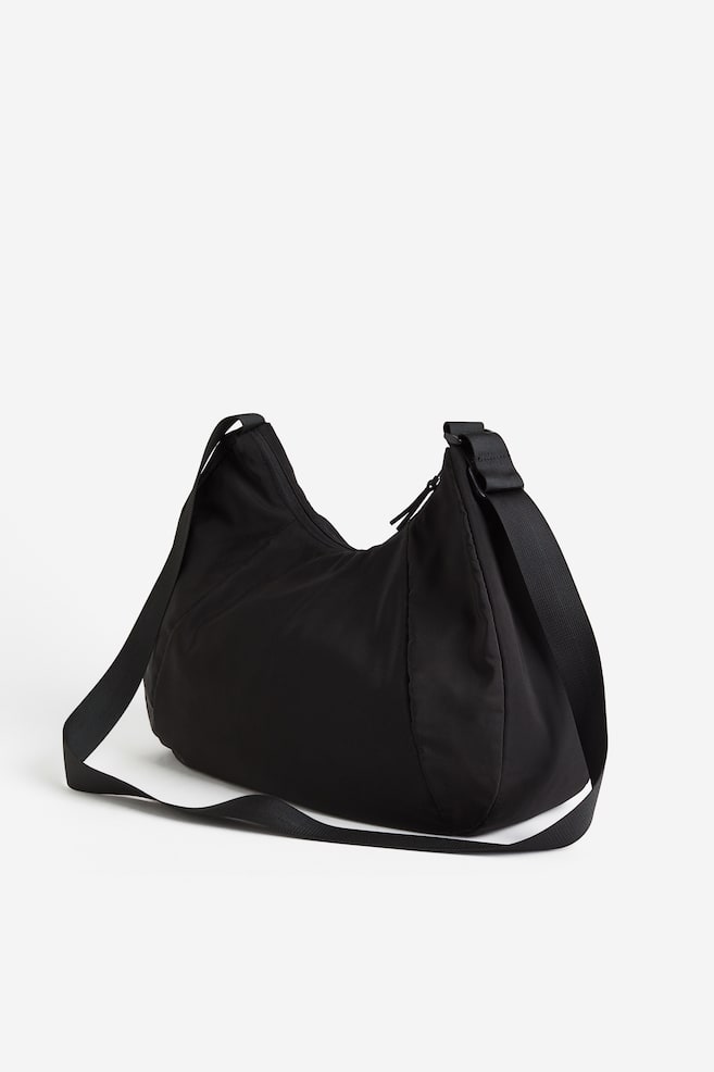 Water-repellent sports bag - Black - 2