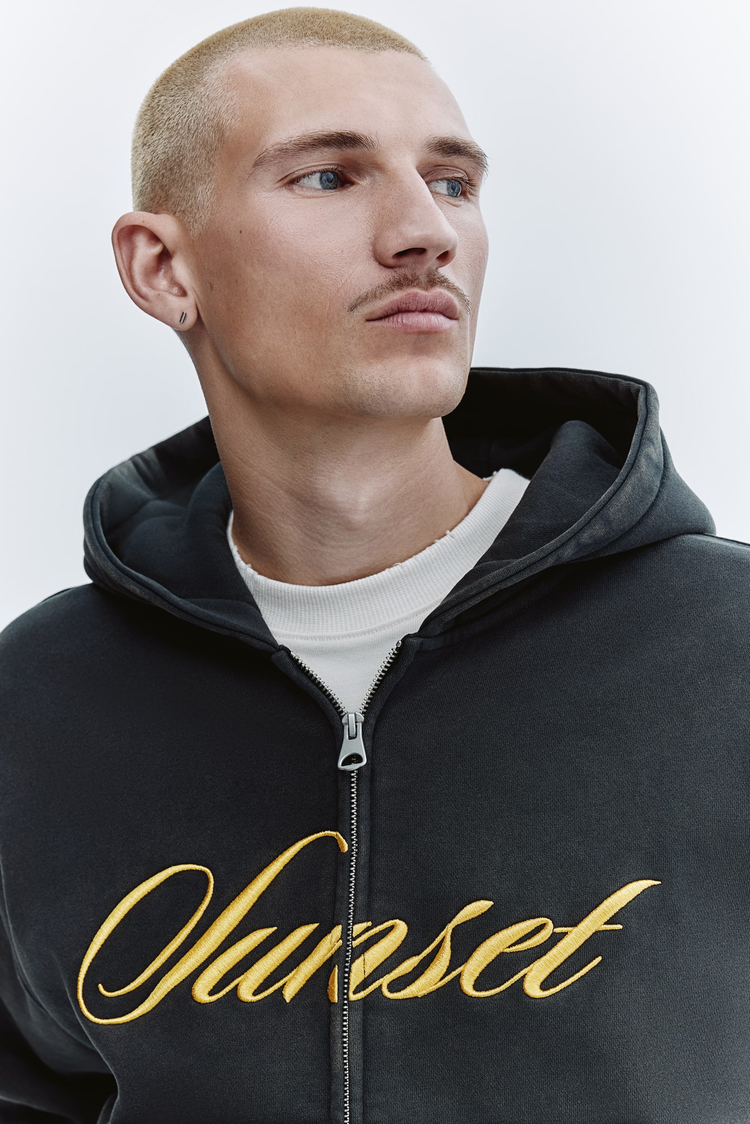 Oversized Fit Hoodie - Black/Sunset - 4