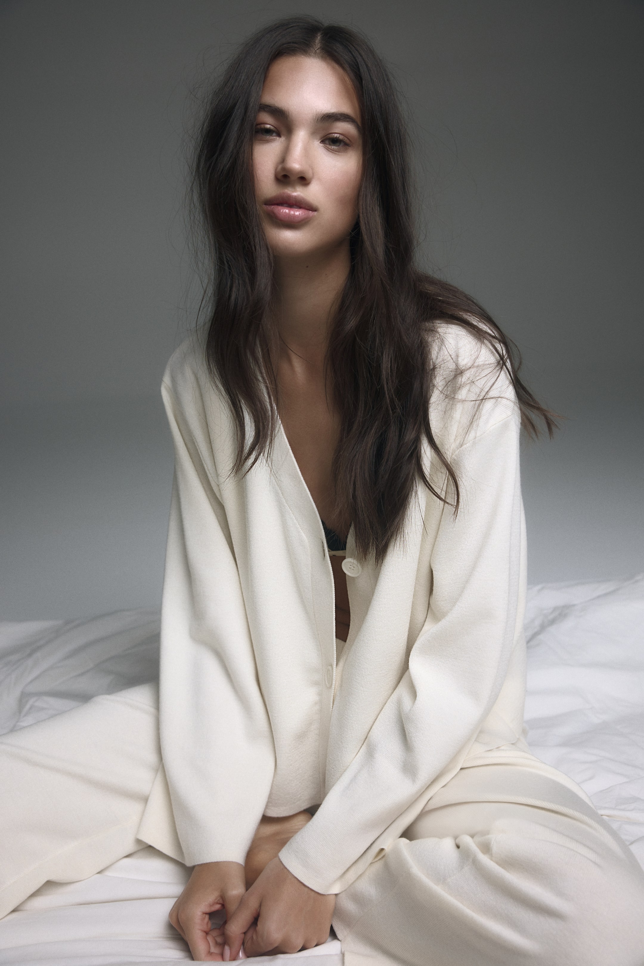 Nagyobb kép megtekintése: Finomkötött kardigán - Krémszínű - NŐI | H&M HU 3