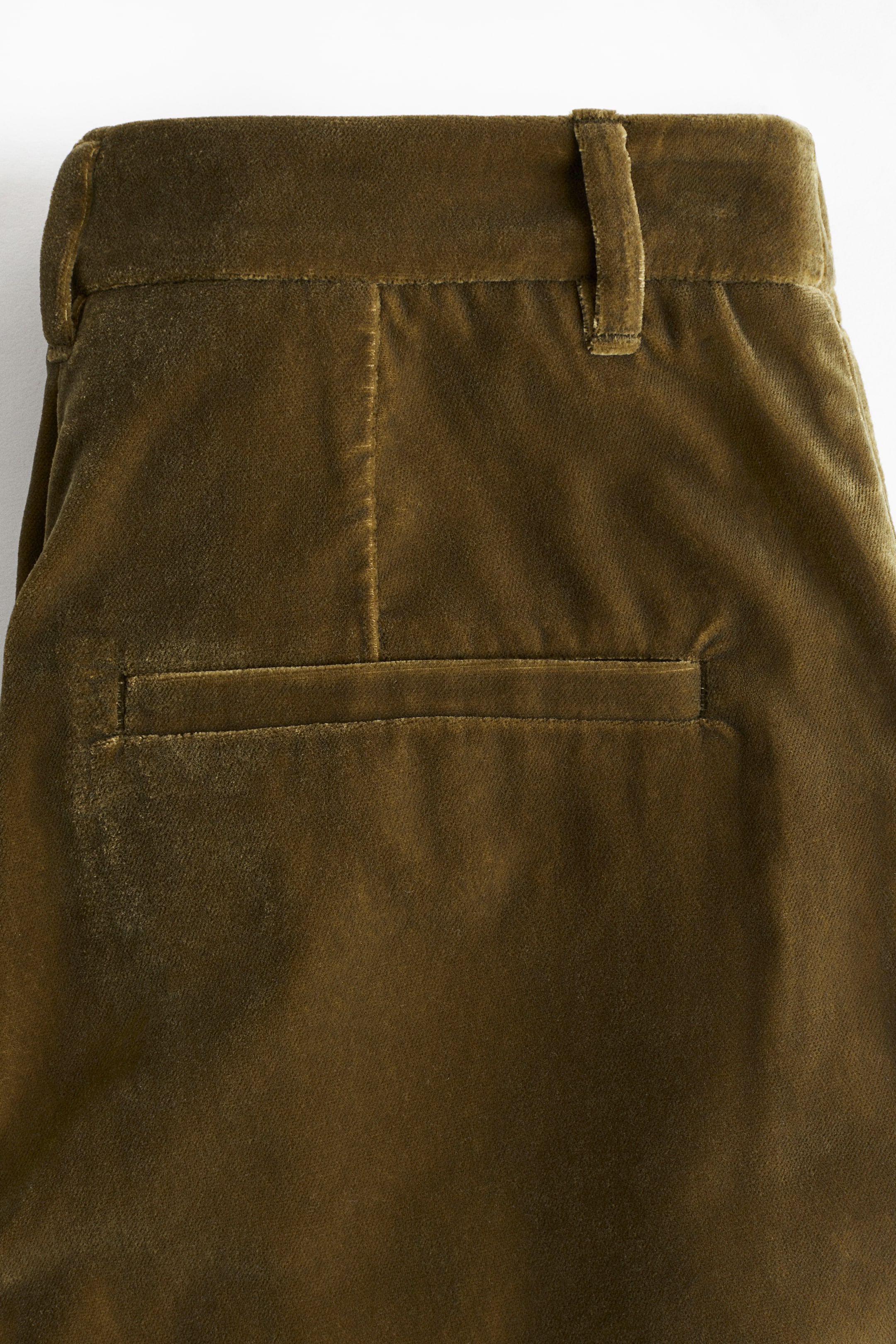 Visualizza immagine più grande: Pantaloni bootcut in velluto - Verde kaki scuro - DONNA | H&M IT 7