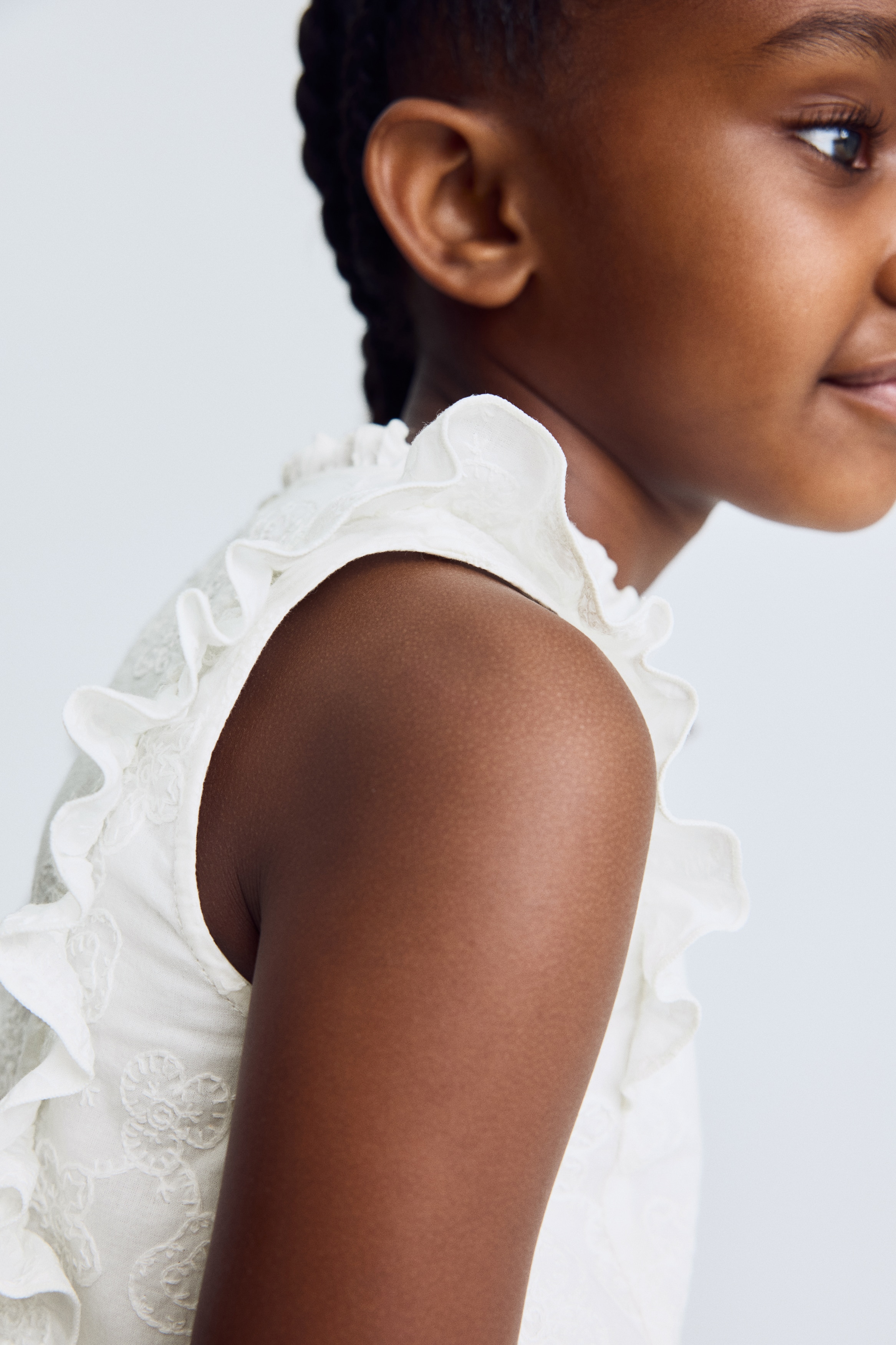 H&M Embroidered Cotton Peplum Top | Pacific City