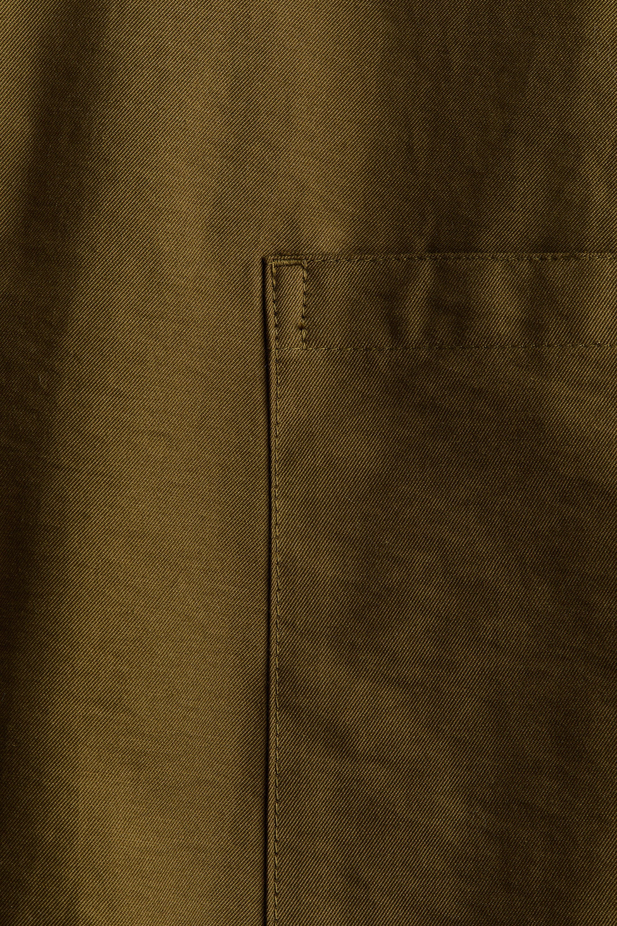 Balloon-Leg Cargo Pants