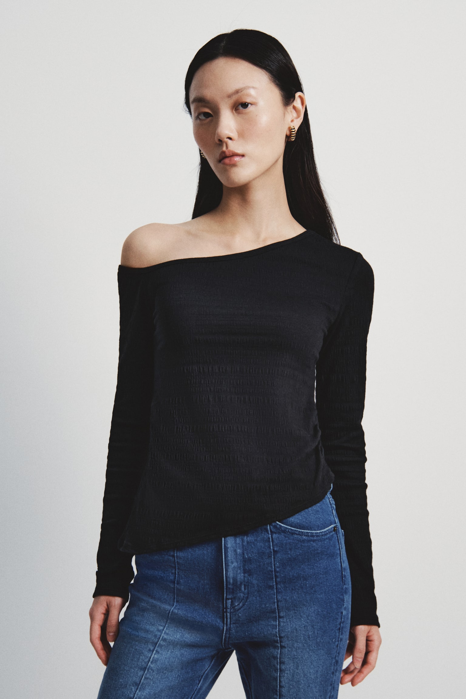 언발란스 원숄더 탑 - 블랙/다크 브라운 - 1