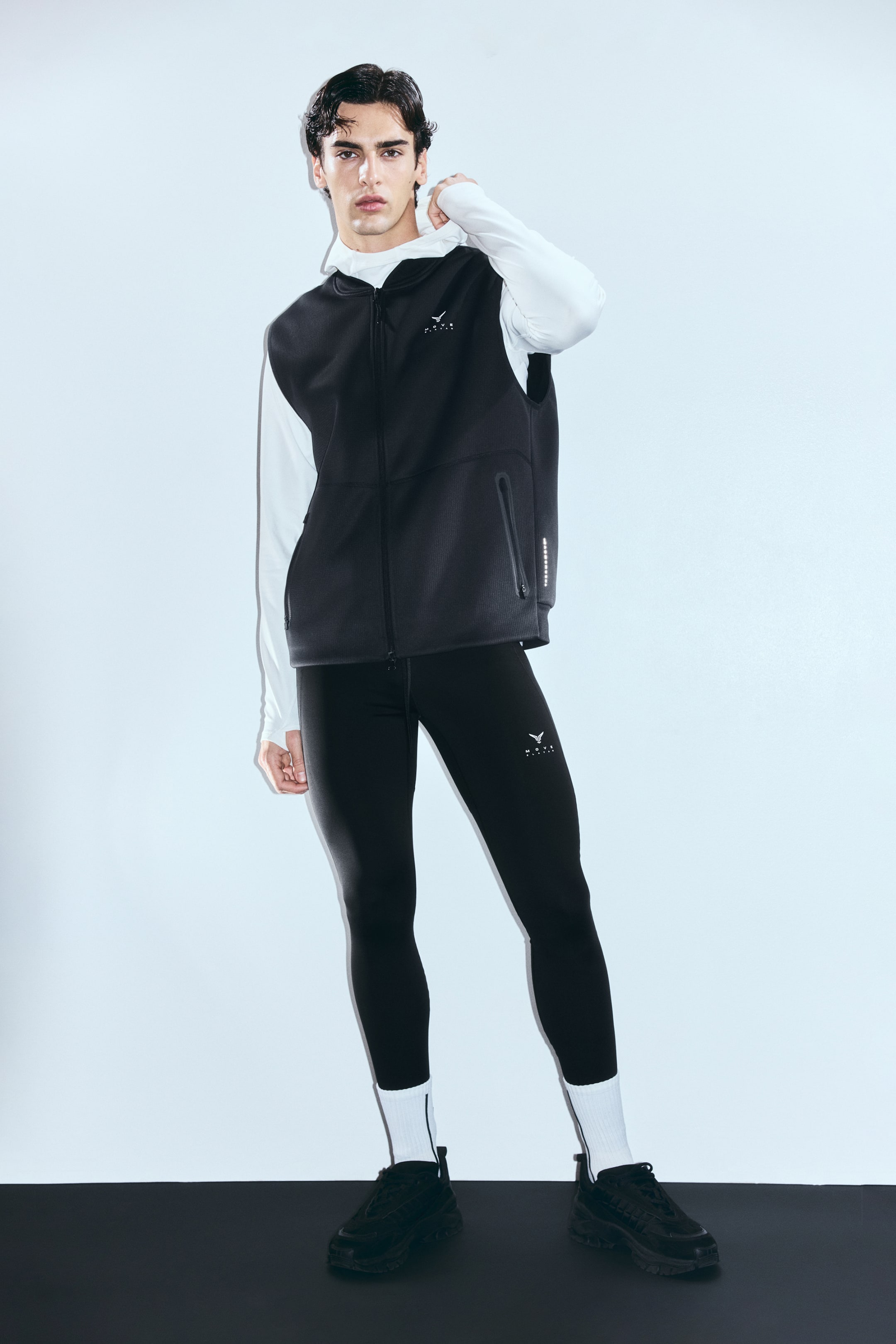 View larger image: Sports Vest with ThermoMove™ - Black/Move Zlatan - Men | H&M CA 1
