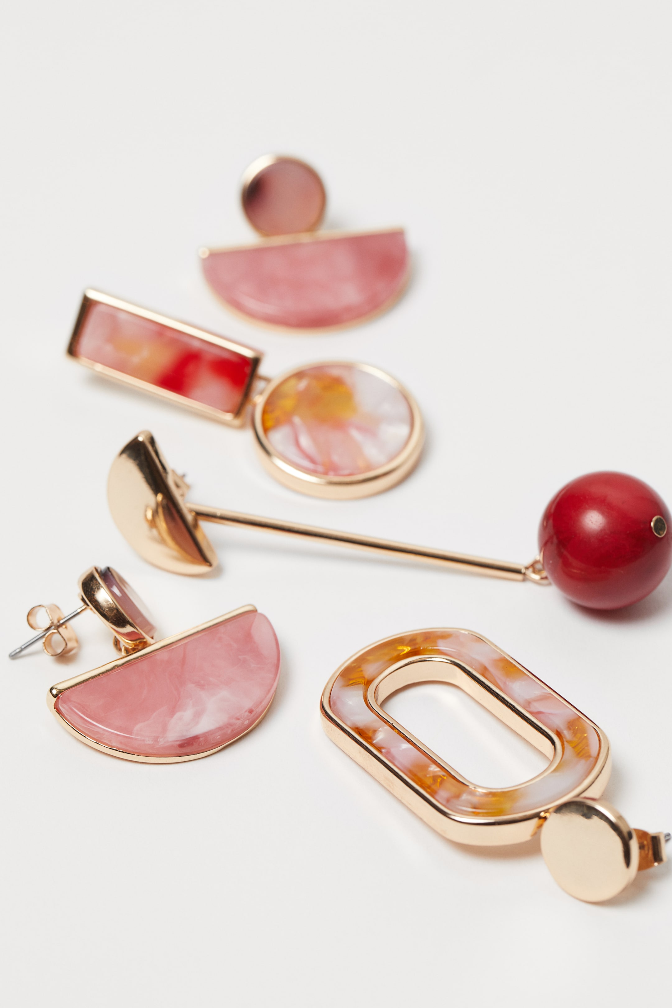 Lot De 6 Paires De Boucles D'Oreilles Pendantes Roses Avec Ruban - Métal - Neuf Sous Emballe