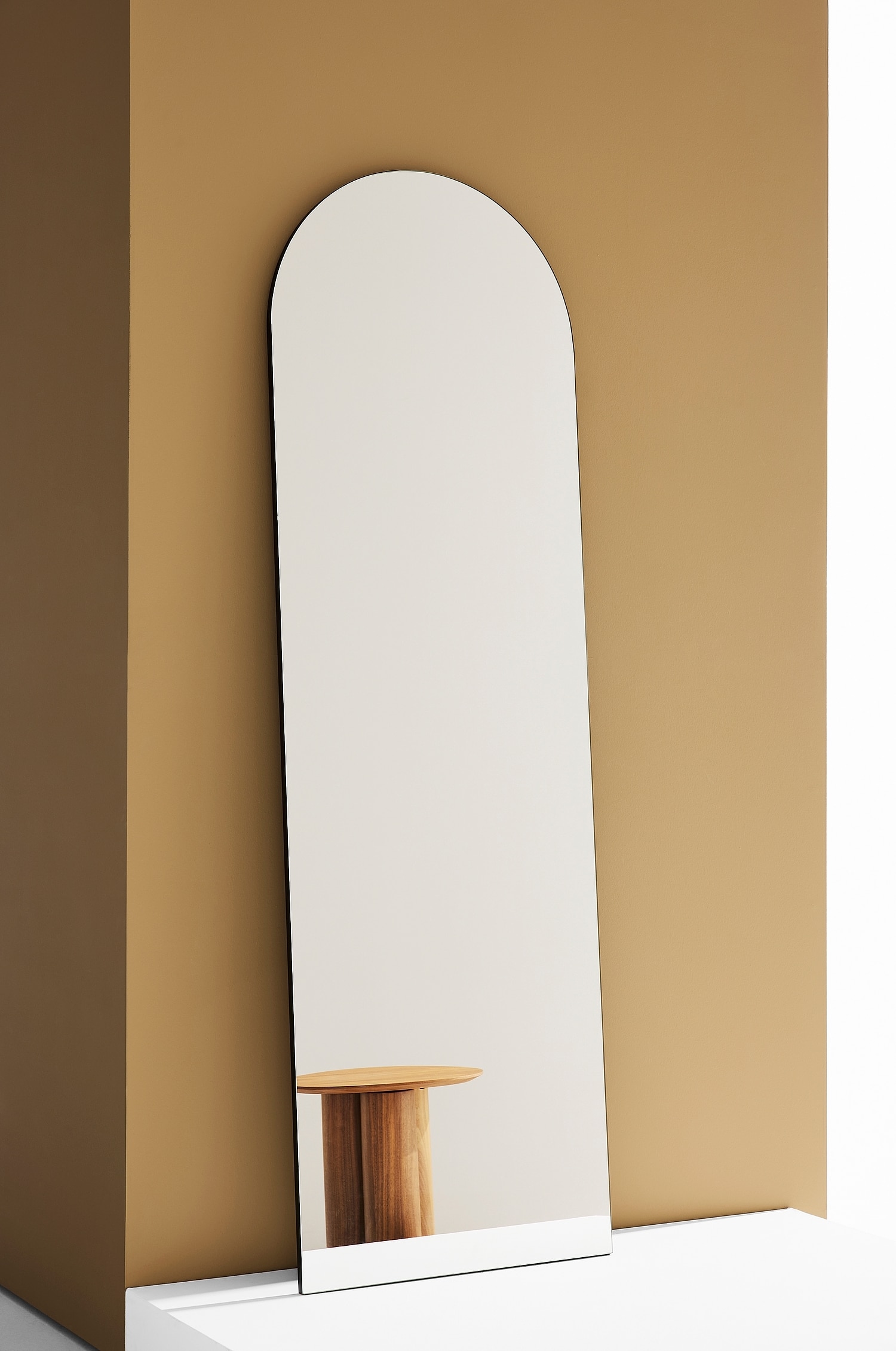 Seinäpeili Uma - Peililasi