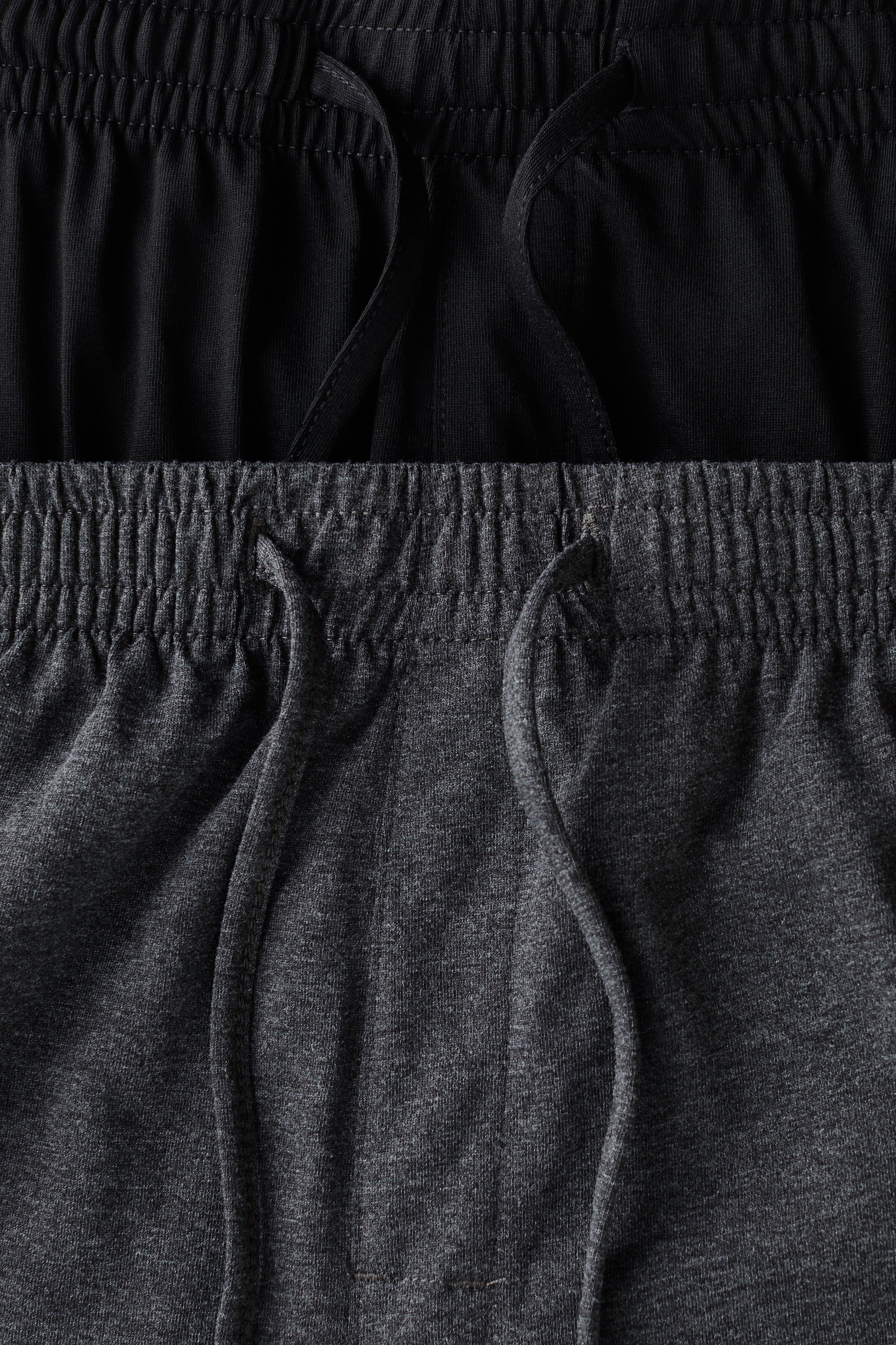 Lot de 2 pantalons survêtement classiques