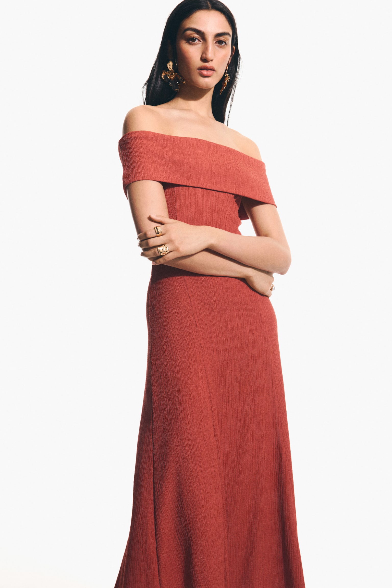 Off-the-shoulder dress - Red/Dark brown - 4