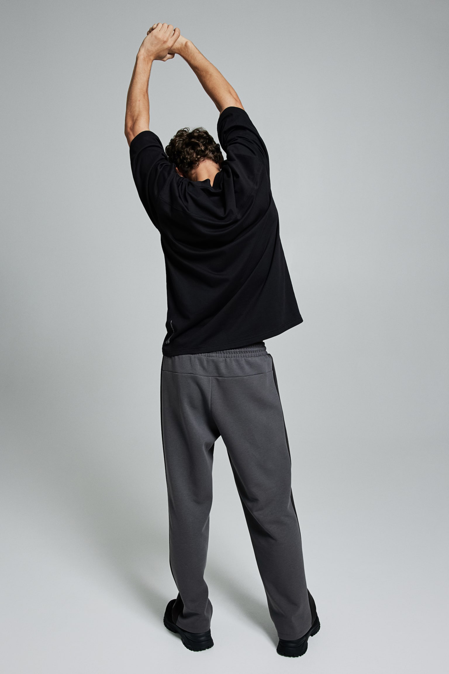 Regular Fit Sports Joggers - Dark gray - 6