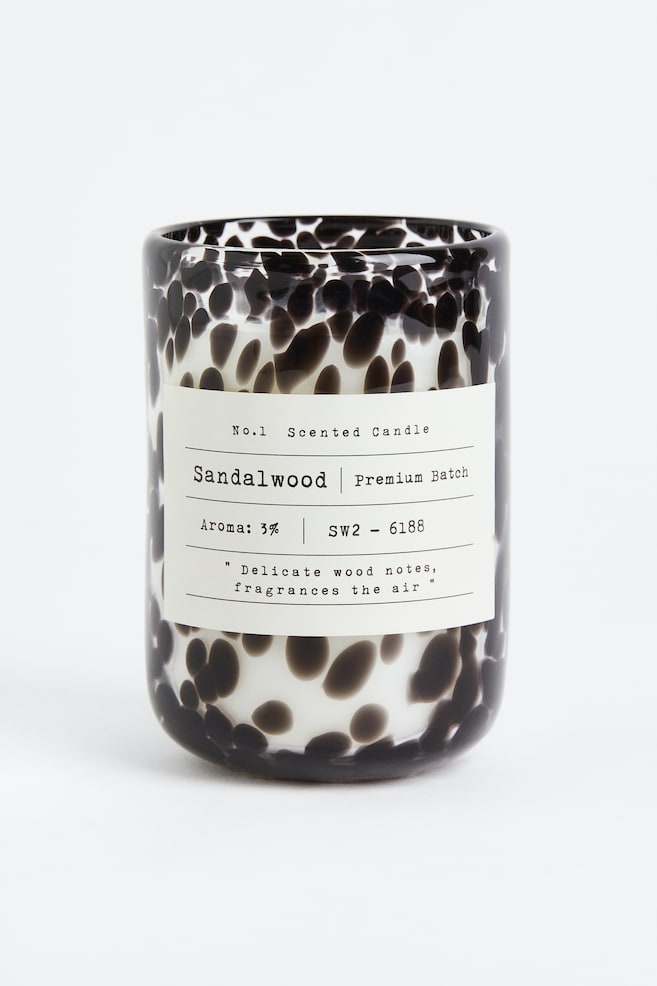 Scented candle in glass holder - Black/Sandalwood - 1