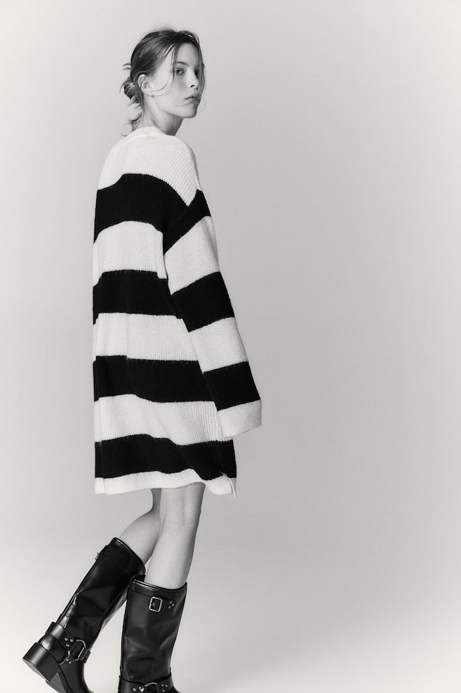 Oversized knitted dress - Cream/Striped/Cream/Dark grey marl - 1