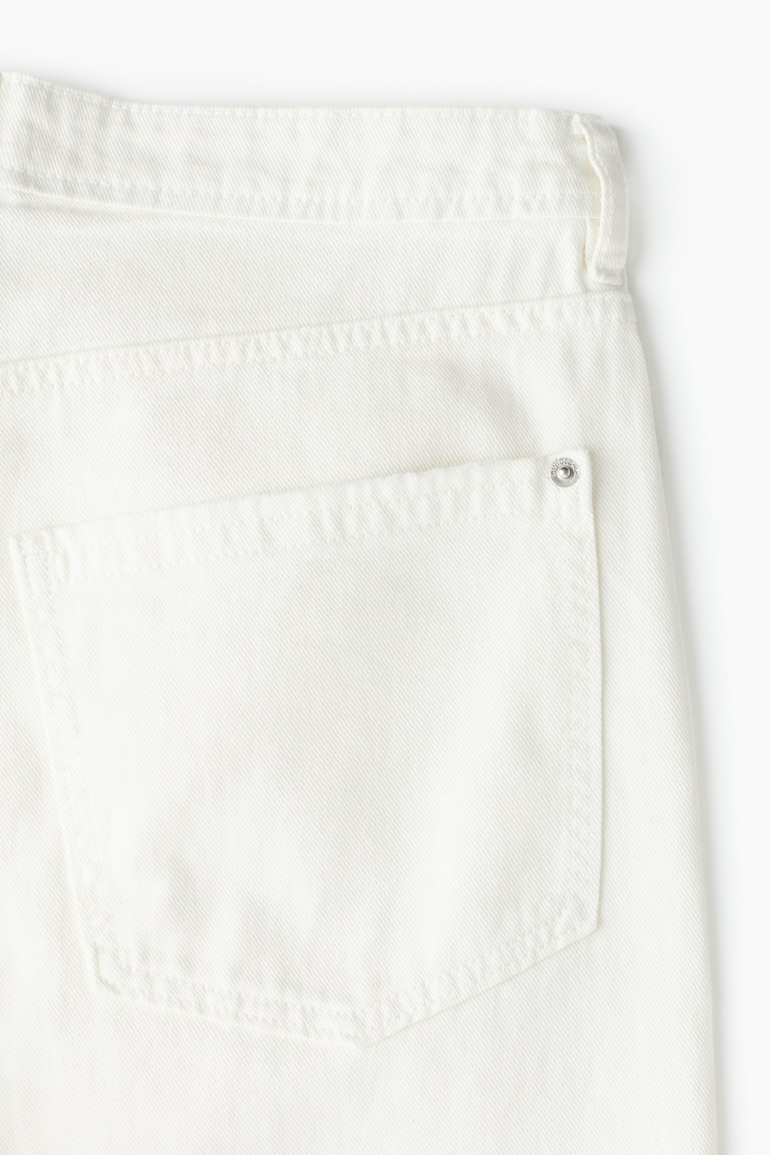 Knee Length Twill Shorts - Cream/Greige/Black - 3