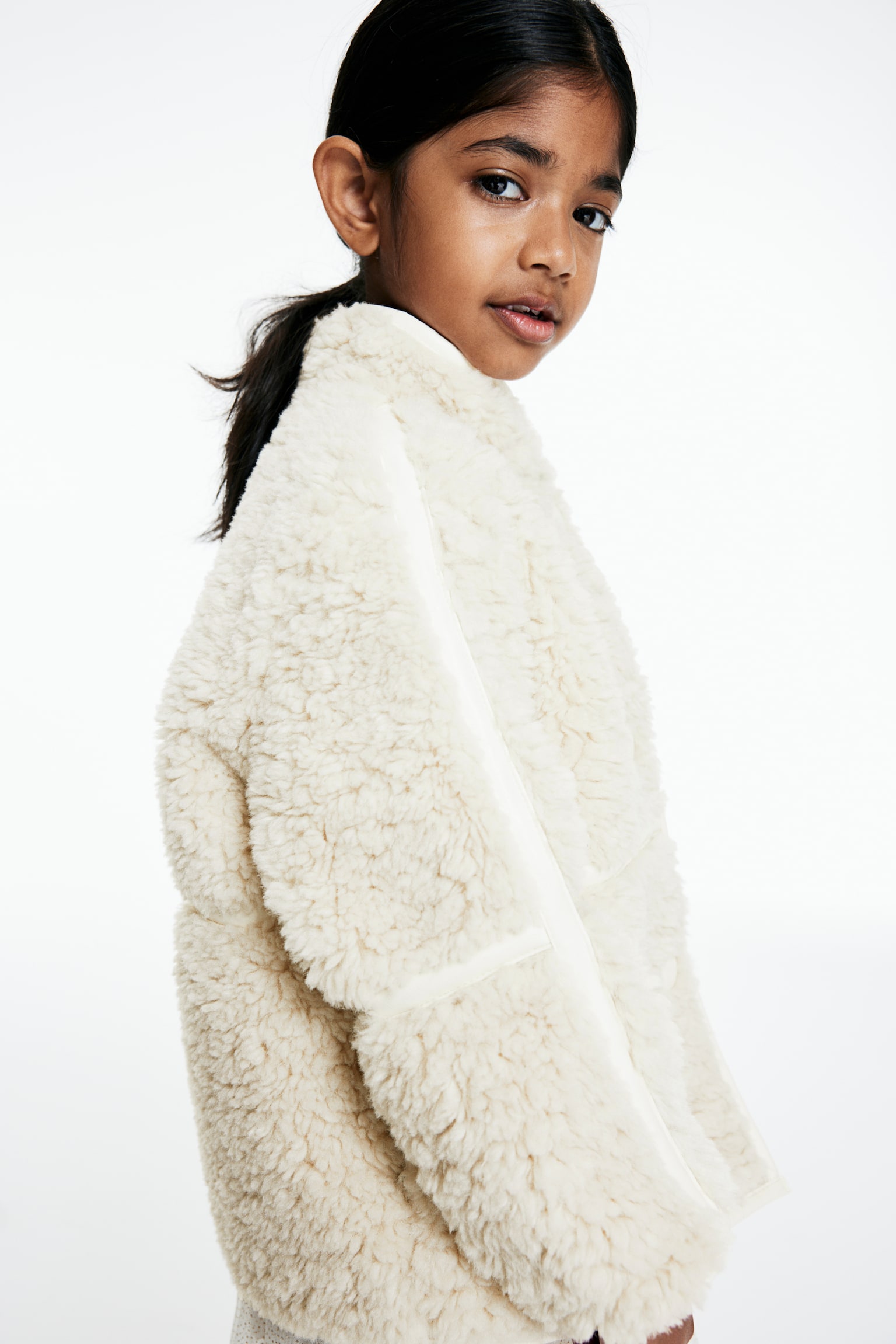 Fluffy jacket - Cream - 2