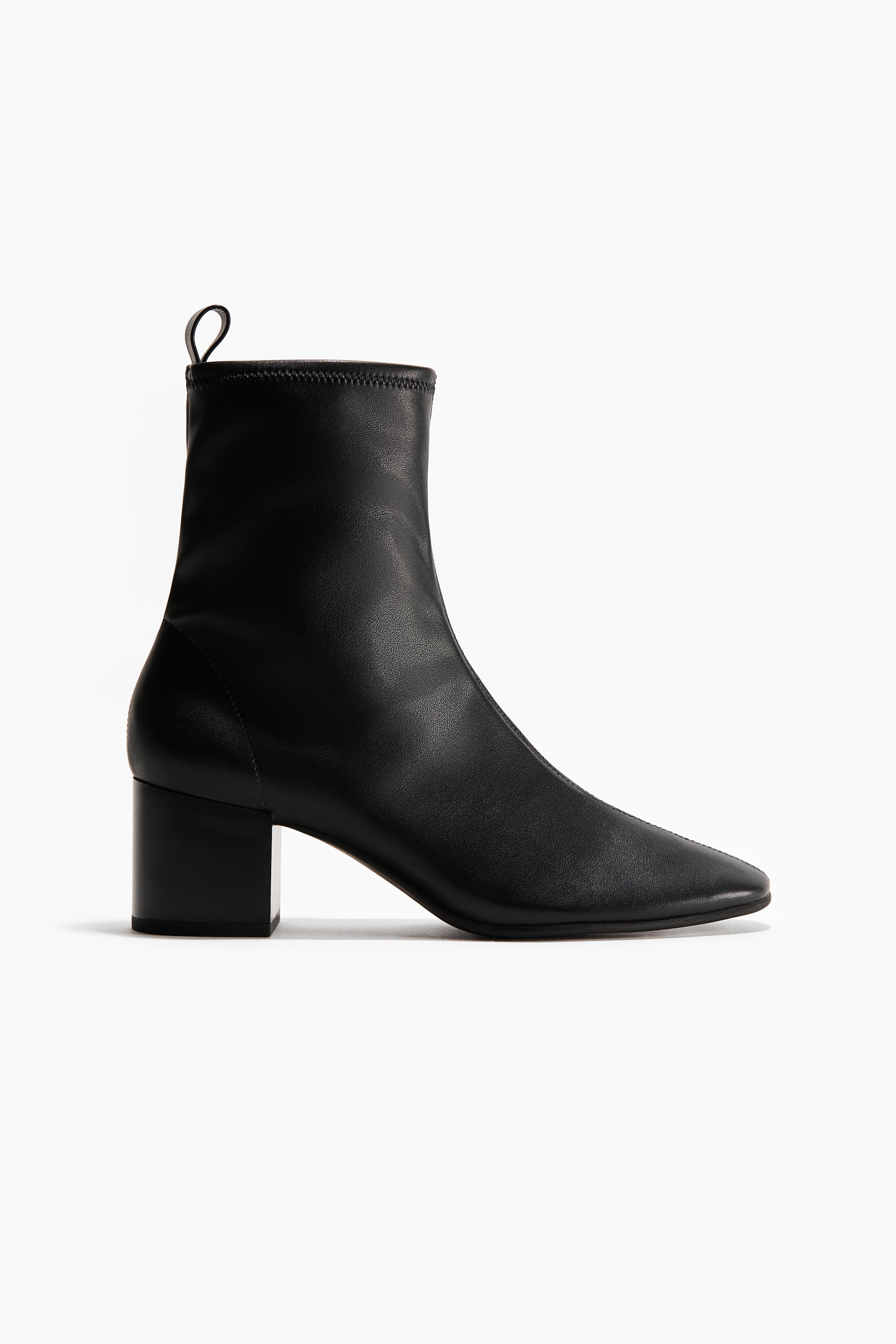 Bottines chaussettes à talonModèle