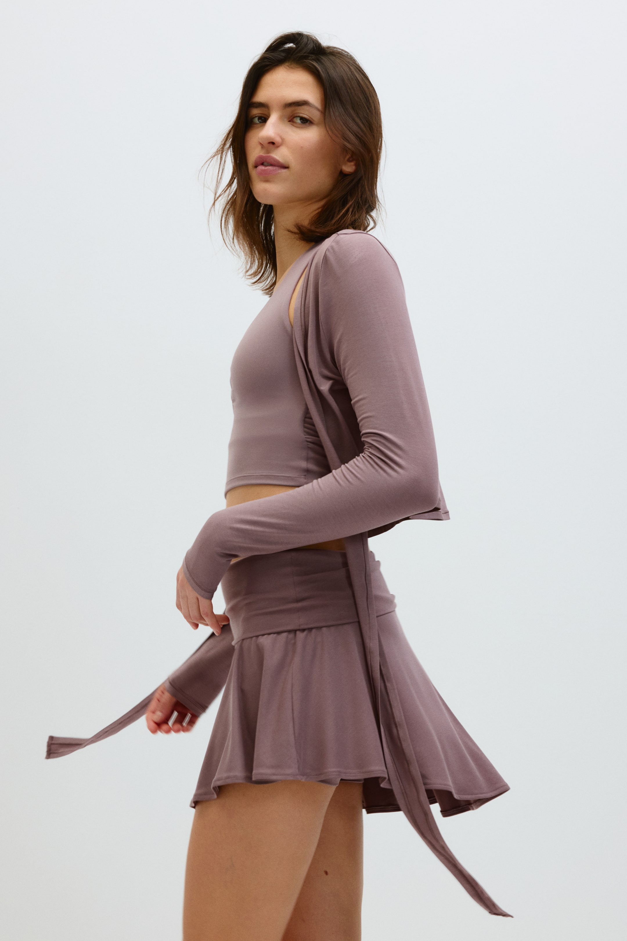 View larger image: Asymmetric yoga skirt - Dusty mauve - Ladies | H&M 1