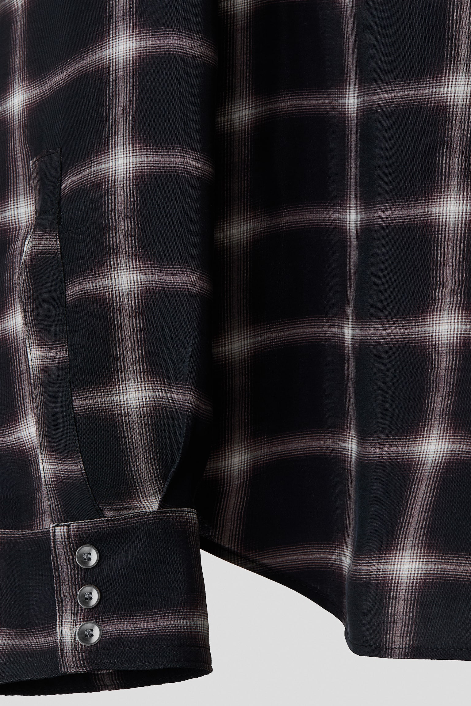 Мужская рубашка H&M Slim-Fit Cupro, цвет: Чёрный / Клетчатый — фото 6