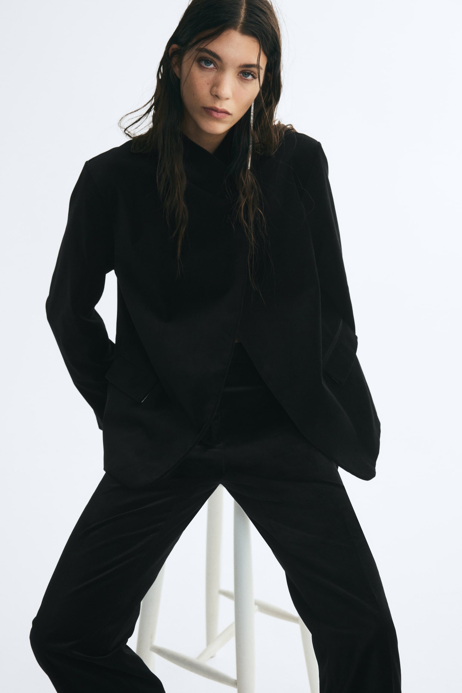 Женские брюки H&M Straight-Leg Dress Pants, цвет: Чёрный — фото 2