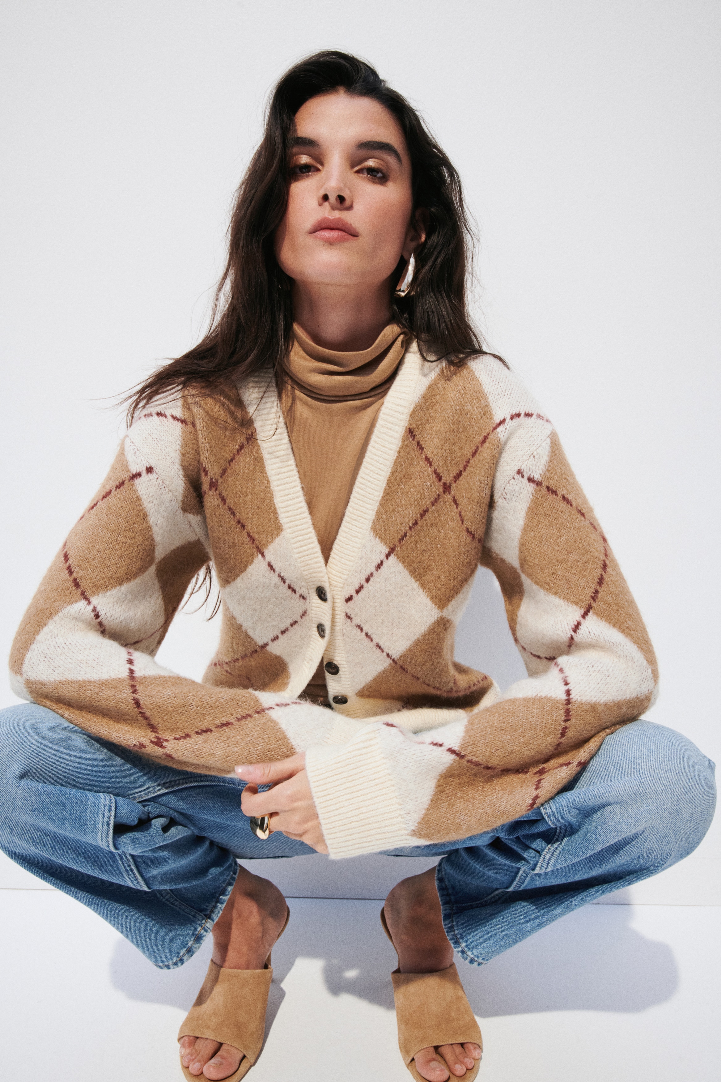 Jacquard Knit Cardigan-Light beige/Argyle pattern